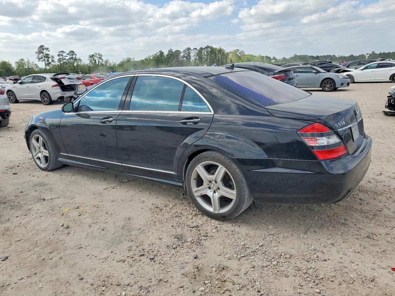 2009 Mercedes-benz S 550 Black vin: WDDNG71X09A282966