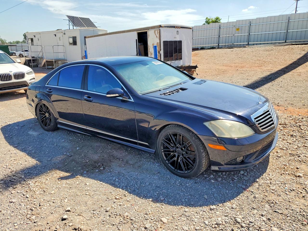 2008 Mercedes-benz S 550 Синий vin: WDDNG71X18A193521