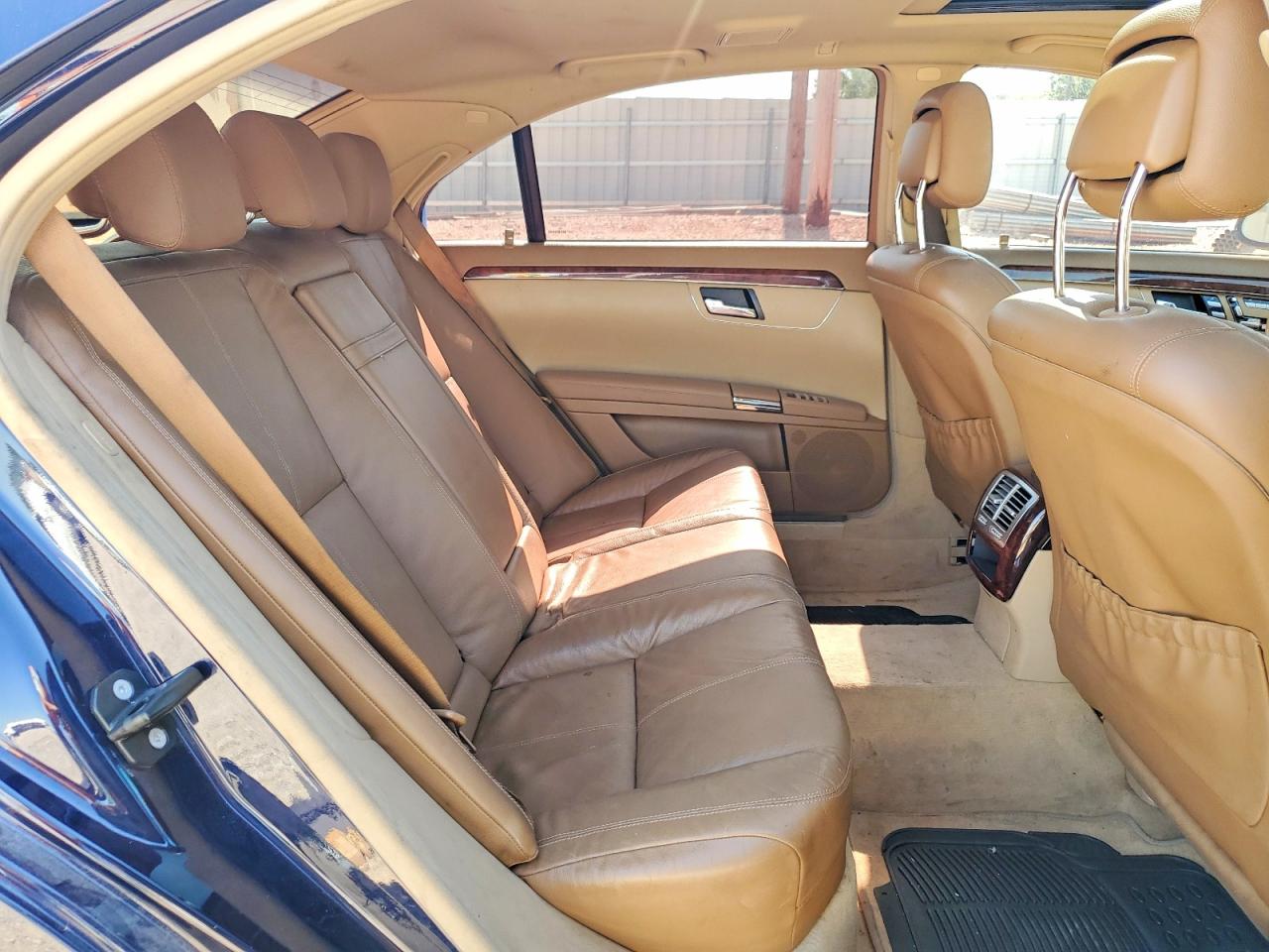 2008 Mercedes-benz S 550 Синий vin: WDDNG71X18A193521