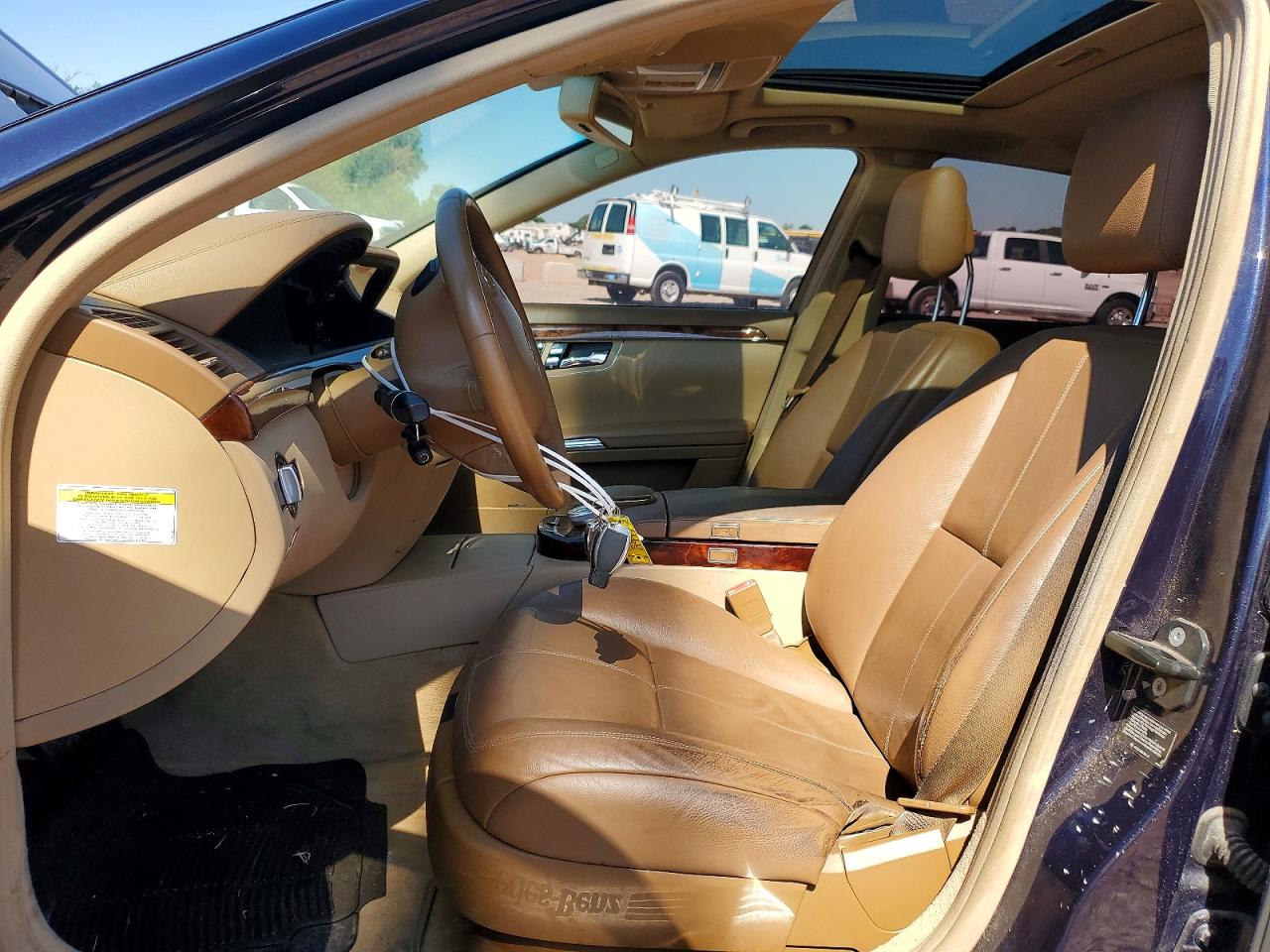 2008 Mercedes-benz S 550 Синий vin: WDDNG71X18A193521