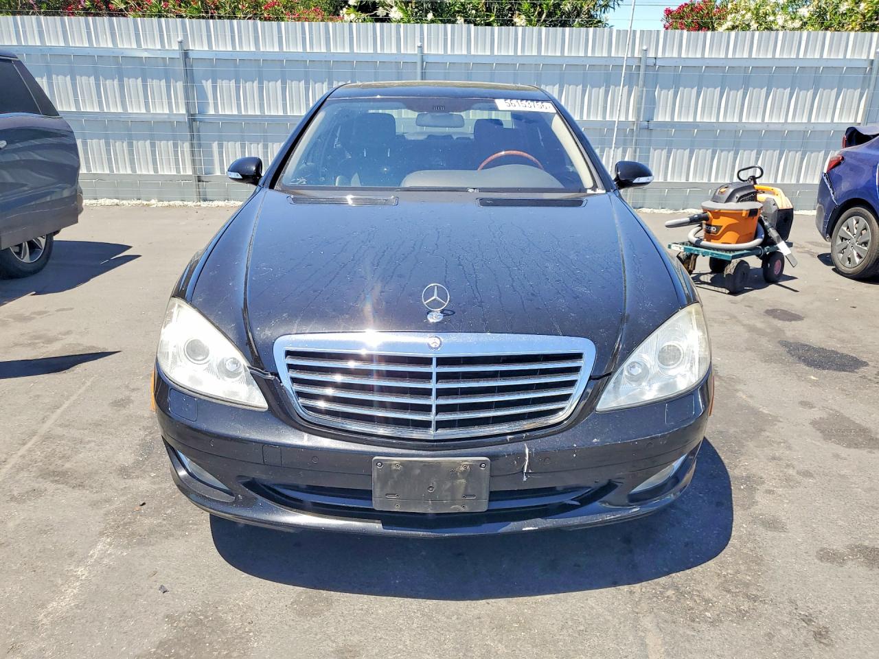 2007 Mercedes-benz S 550 Black vin: WDDNG71X27A112427