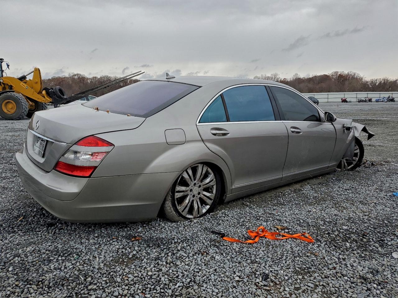 2009 Mercedes-benz S 550 Silver vin: WDDNG71X29A259429