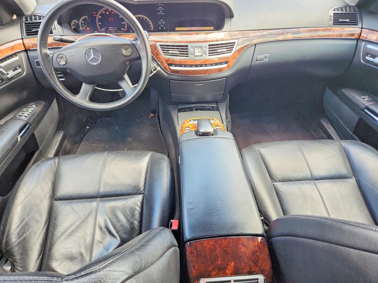 2007 Mercedes-benz S 550 Silver vin: WDDNG71X37A033297