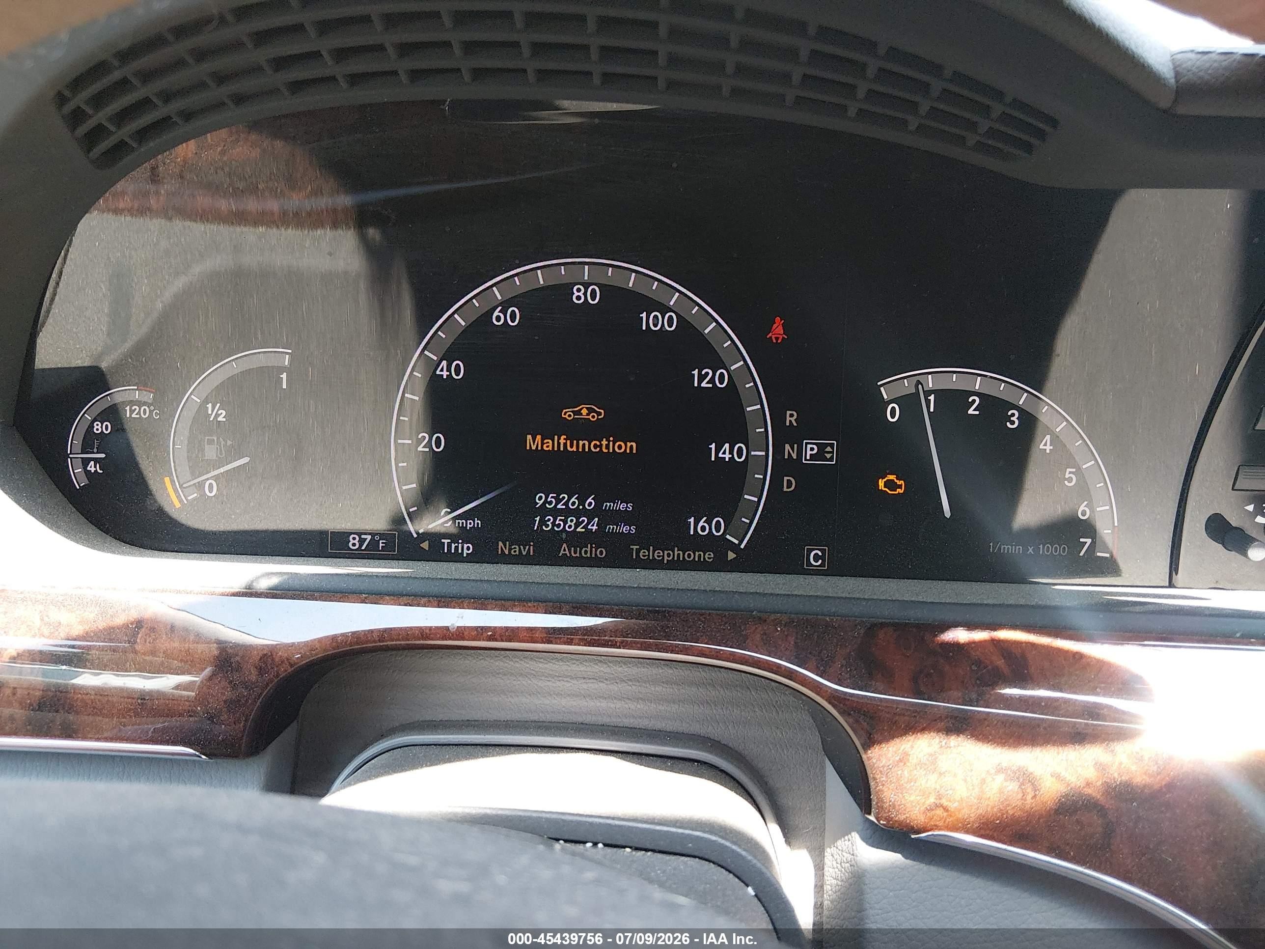 2007 Mercedes-benz S 550   Gray vin: WDDNG71X37A084976