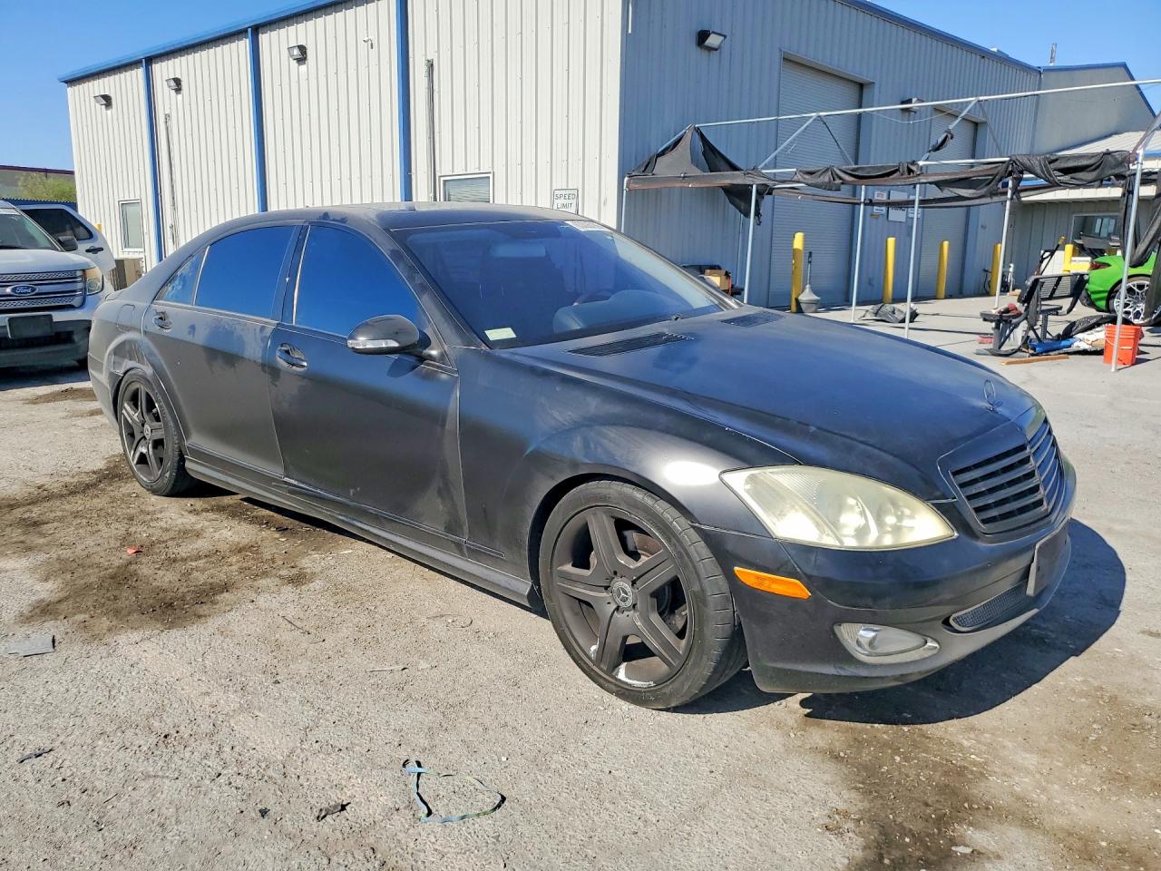 2008 Mercedes-benz S 550 Black vin: WDDNG71X38A210884