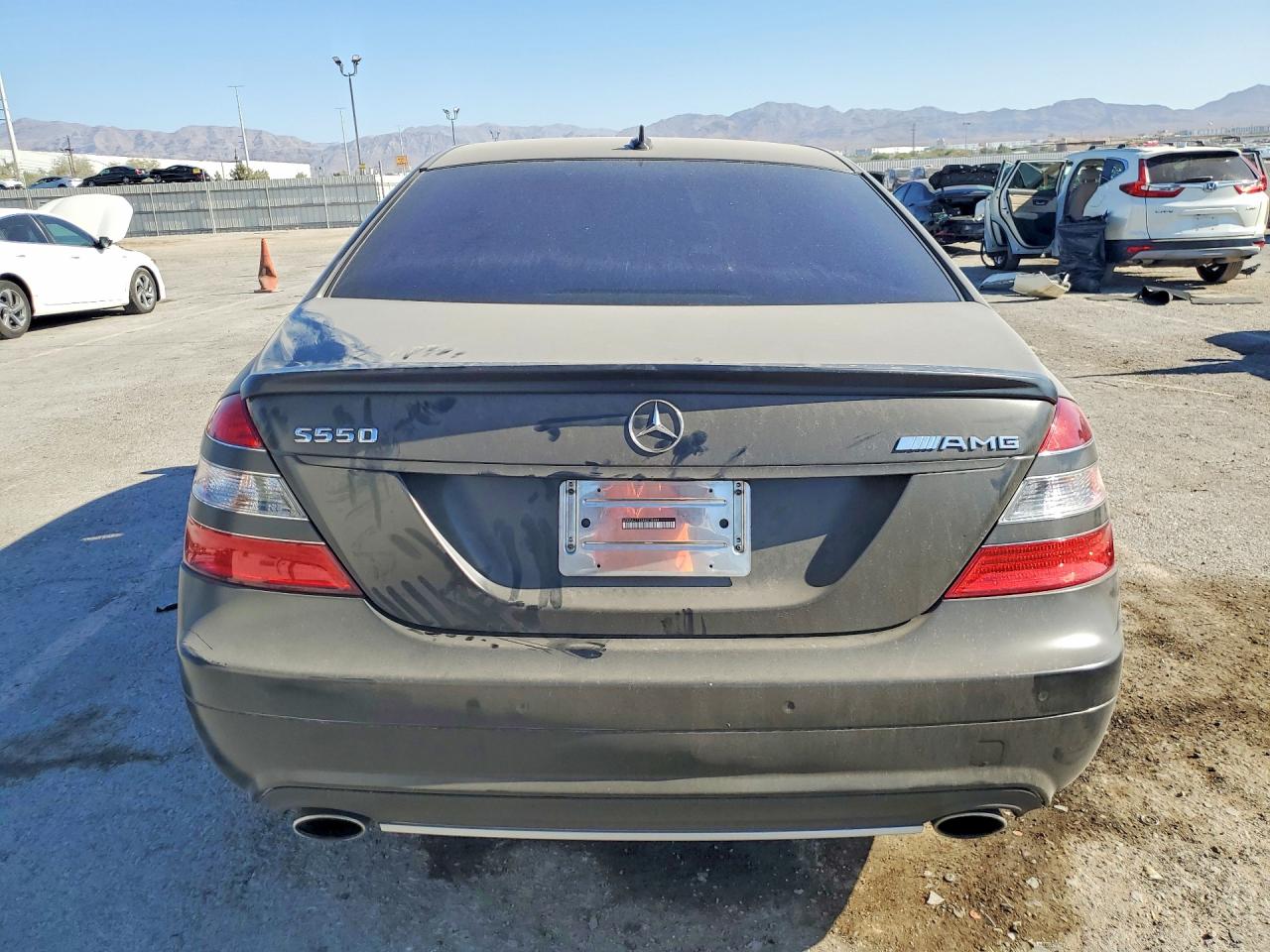 2008 Mercedes-benz S 550 Black vin: WDDNG71X38A210884