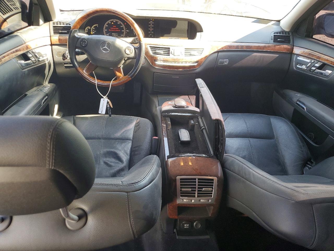 2008 Mercedes-benz S 550 Black vin: WDDNG71X38A210884