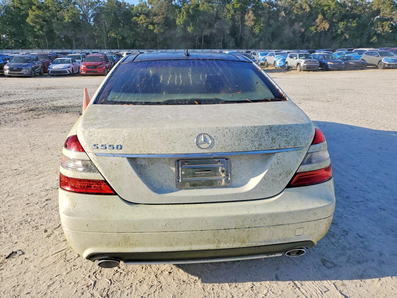 2008 Mercedes-benz S 550 White vin: WDDNG71X38A212523