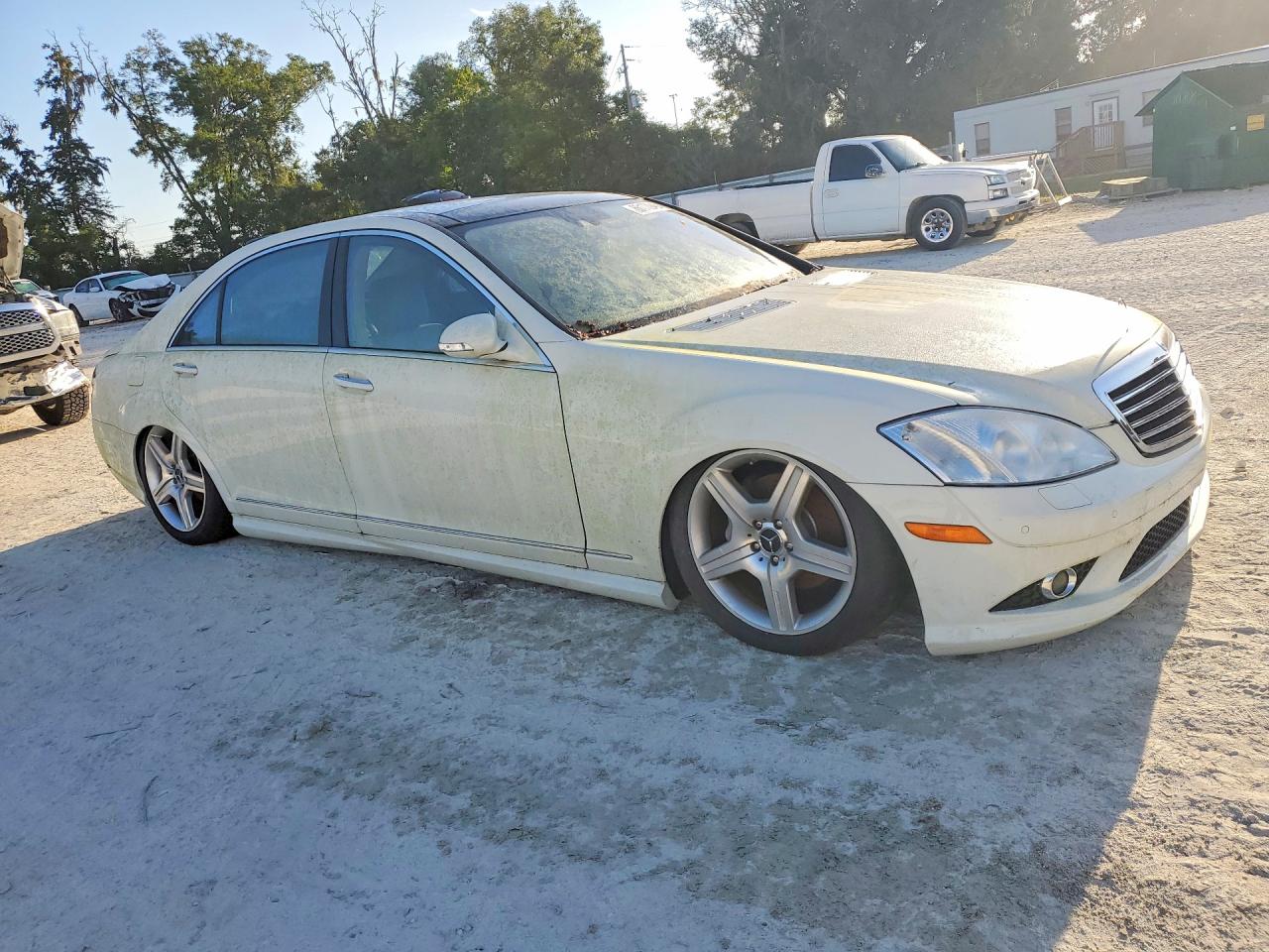 2008 Mercedes-benz S 550 White vin: WDDNG71X38A212523