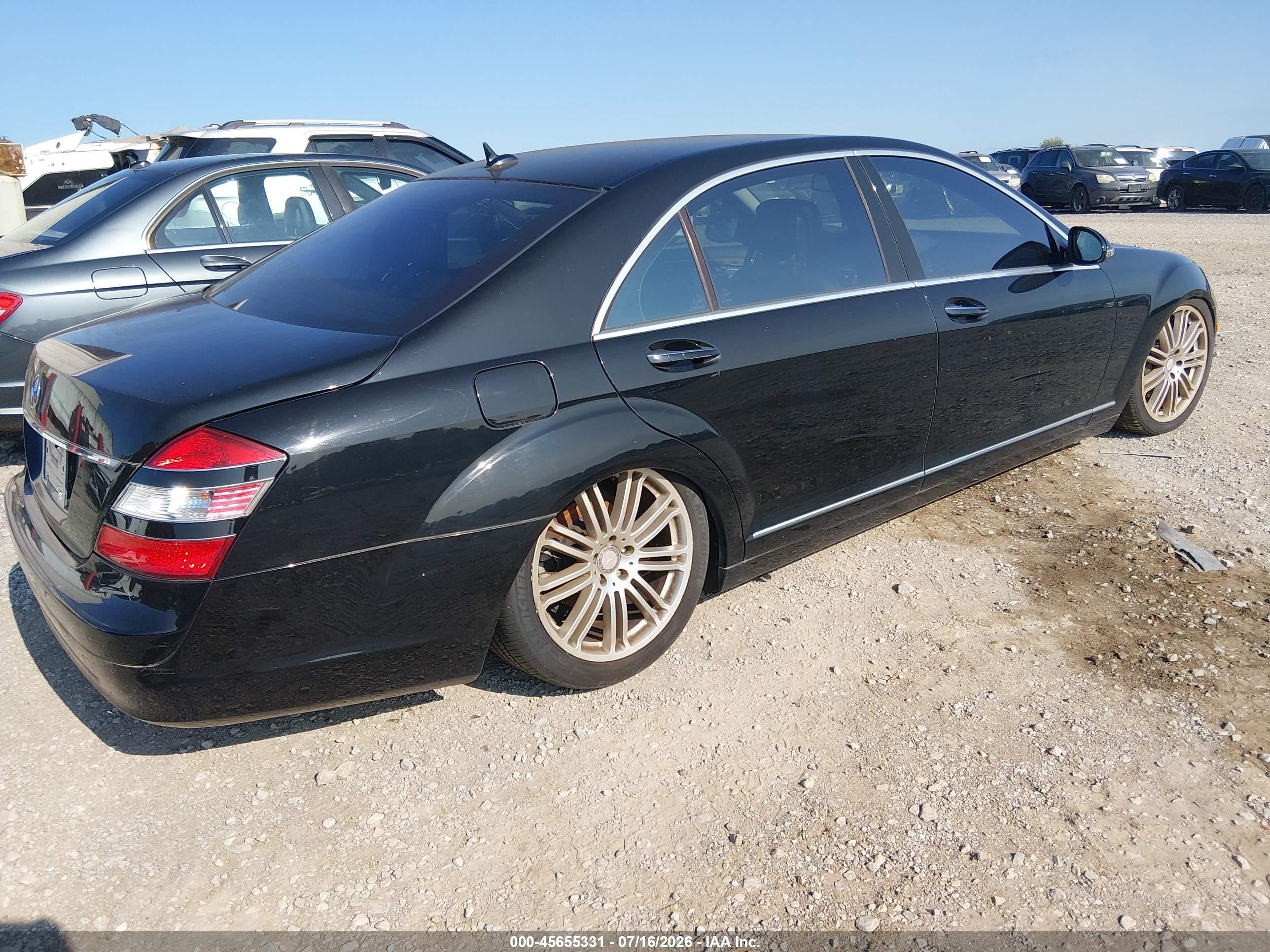2007 Mercedes-benz S 550   Black vin: WDDNG71X57A149469