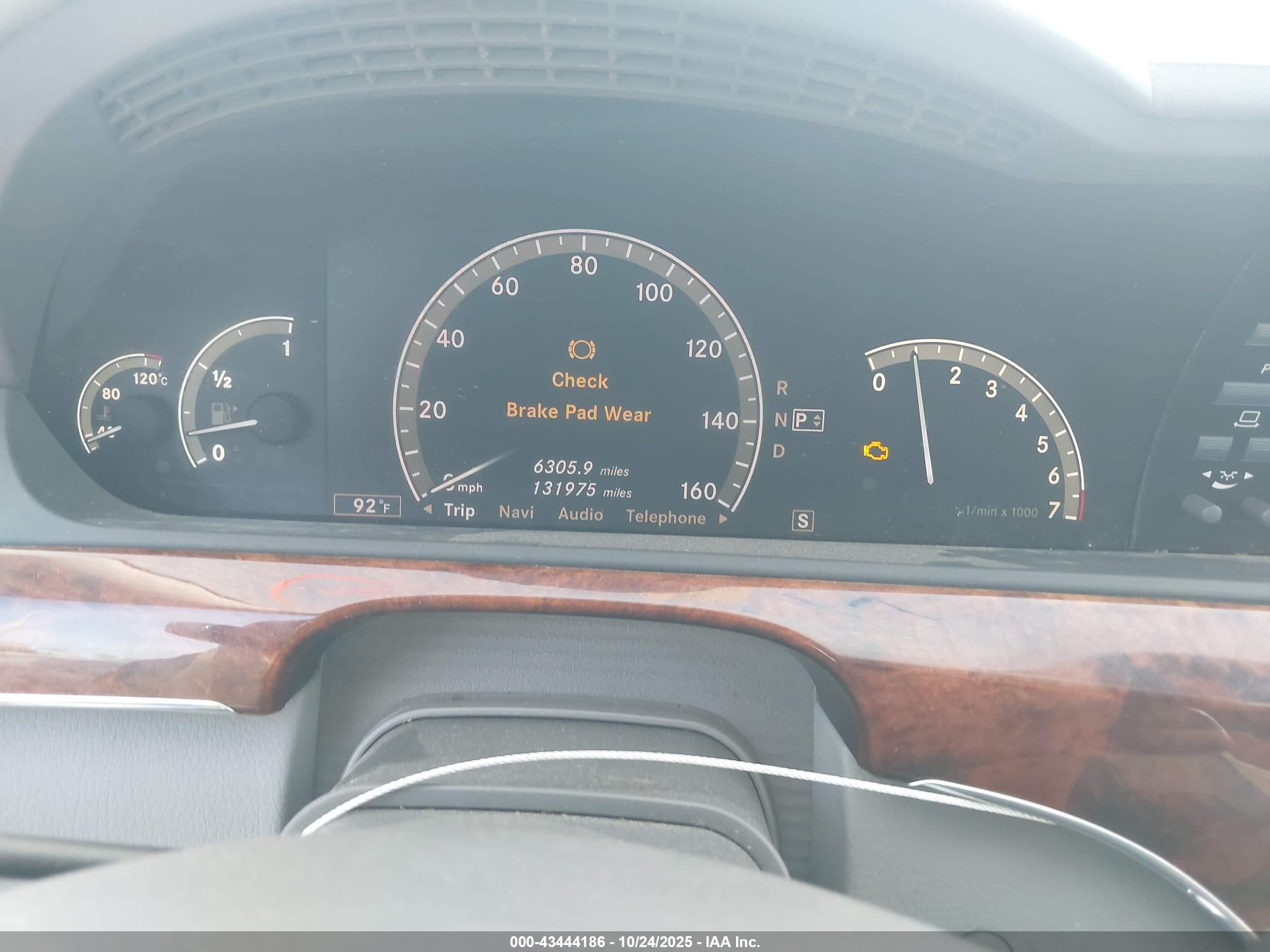 2008 Mercedes-benz S 550   Light Blue vin: WDDNG71X58A153037