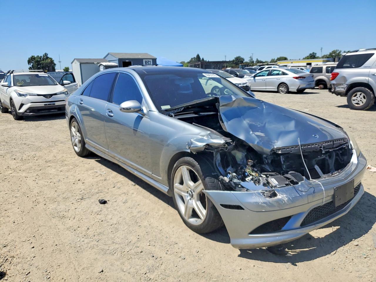 2007 Mercedes-benz S 550 Silver vin: WDDNG71X67A054161