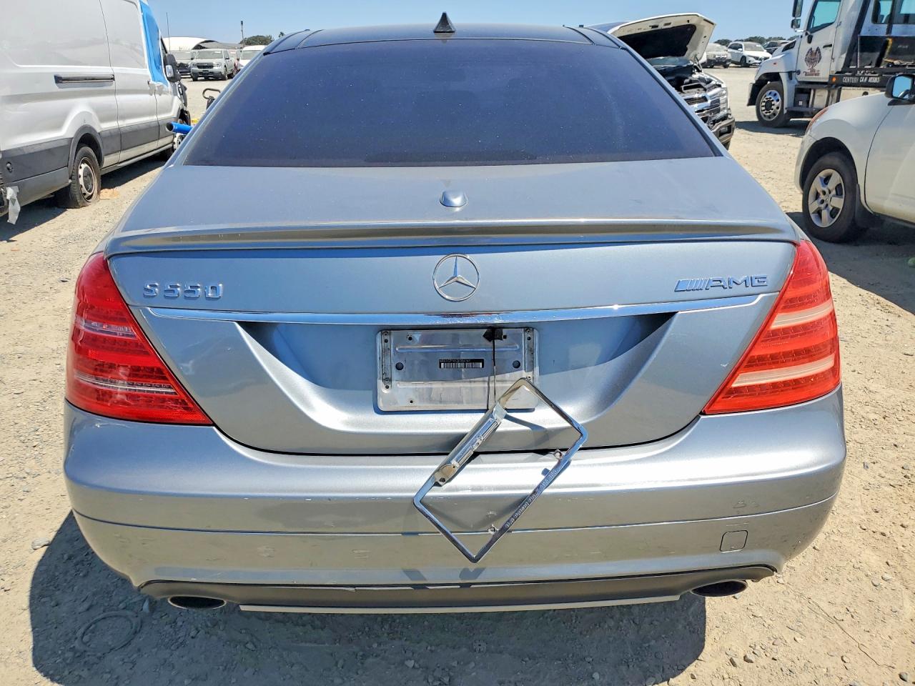 2007 Mercedes-benz S 550 Silver vin: WDDNG71X67A054161
