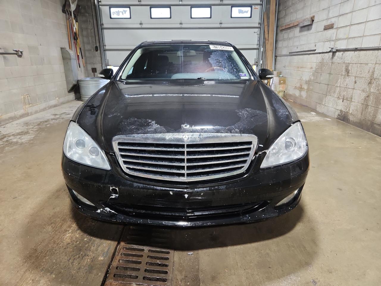 2007 Mercedes-benz S 550 Black vin: WDDNG71X67A137167 Damage: Left Head Lamp, Faded, Repair Required
