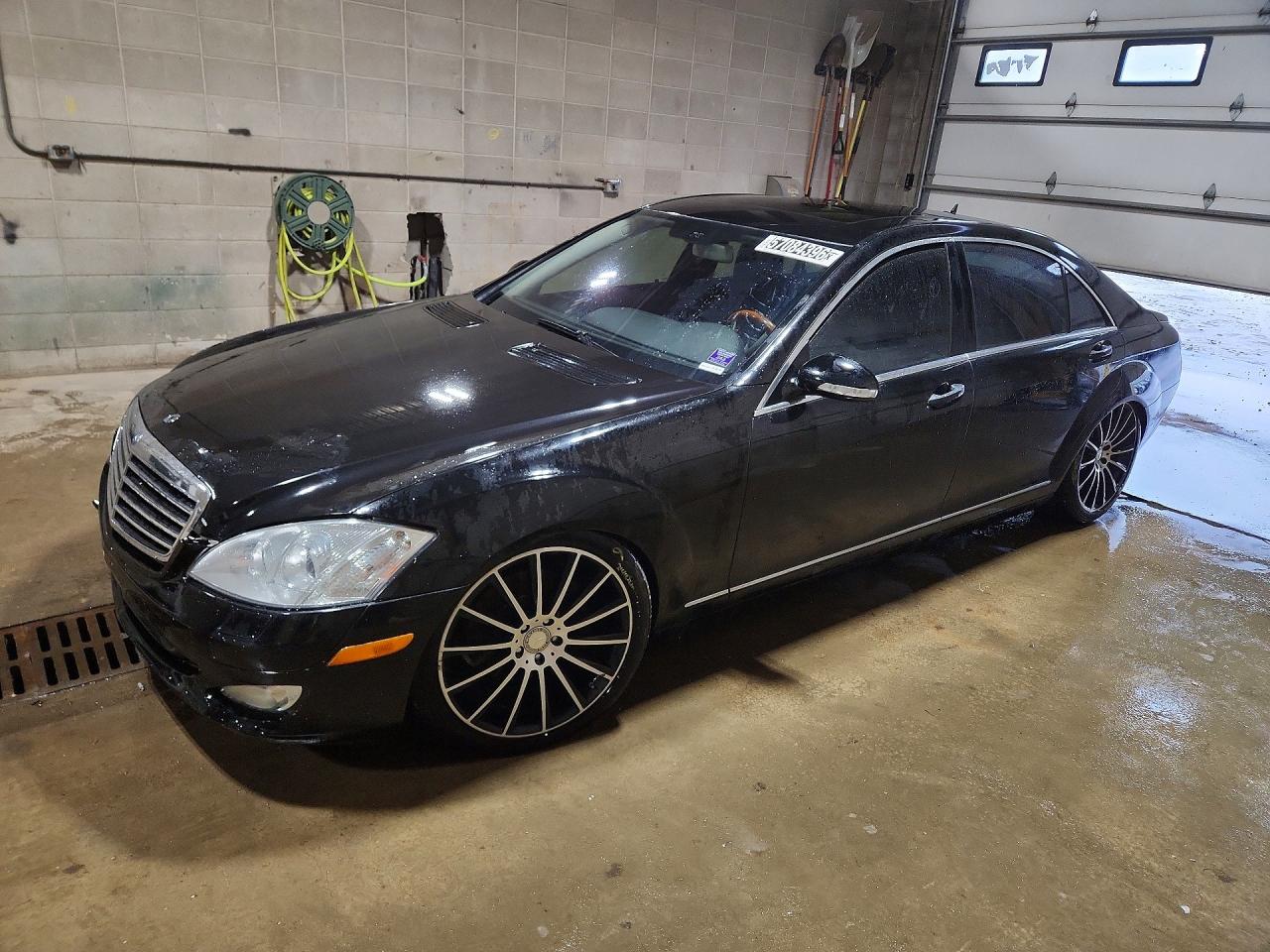 2007 Mercedes-benz S 550 Black vin: WDDNG71X67A137167