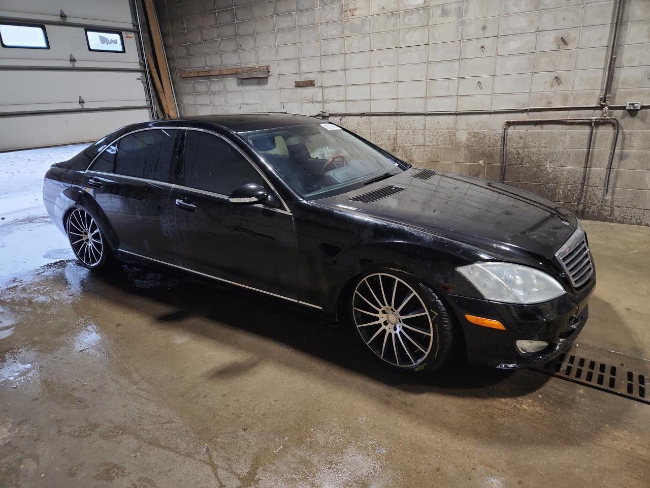2007 Mercedes-benz S 550 Black vin: WDDNG71X67A137167 Damage: Air Suspension, Inoperable, Repair Required