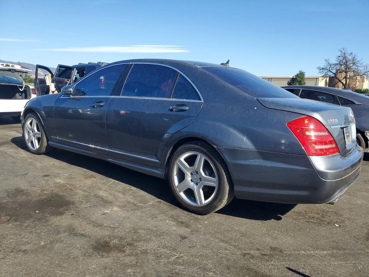 2008 Mercedes-benz S 550 Gray vin: WDDNG71X68A167920