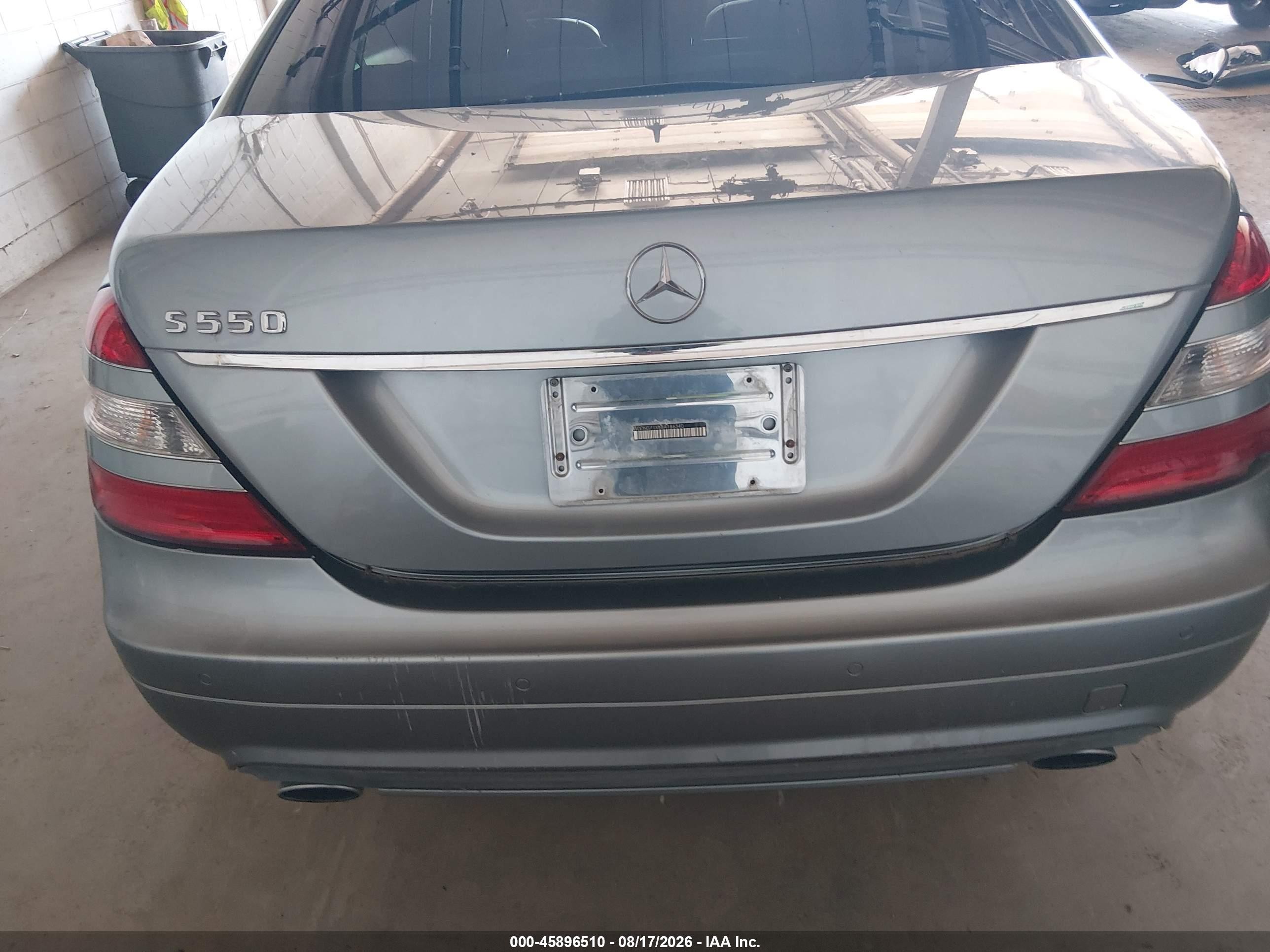 2008 Mercedes-benz S 550   Gray vin: WDDNG71X68A186340