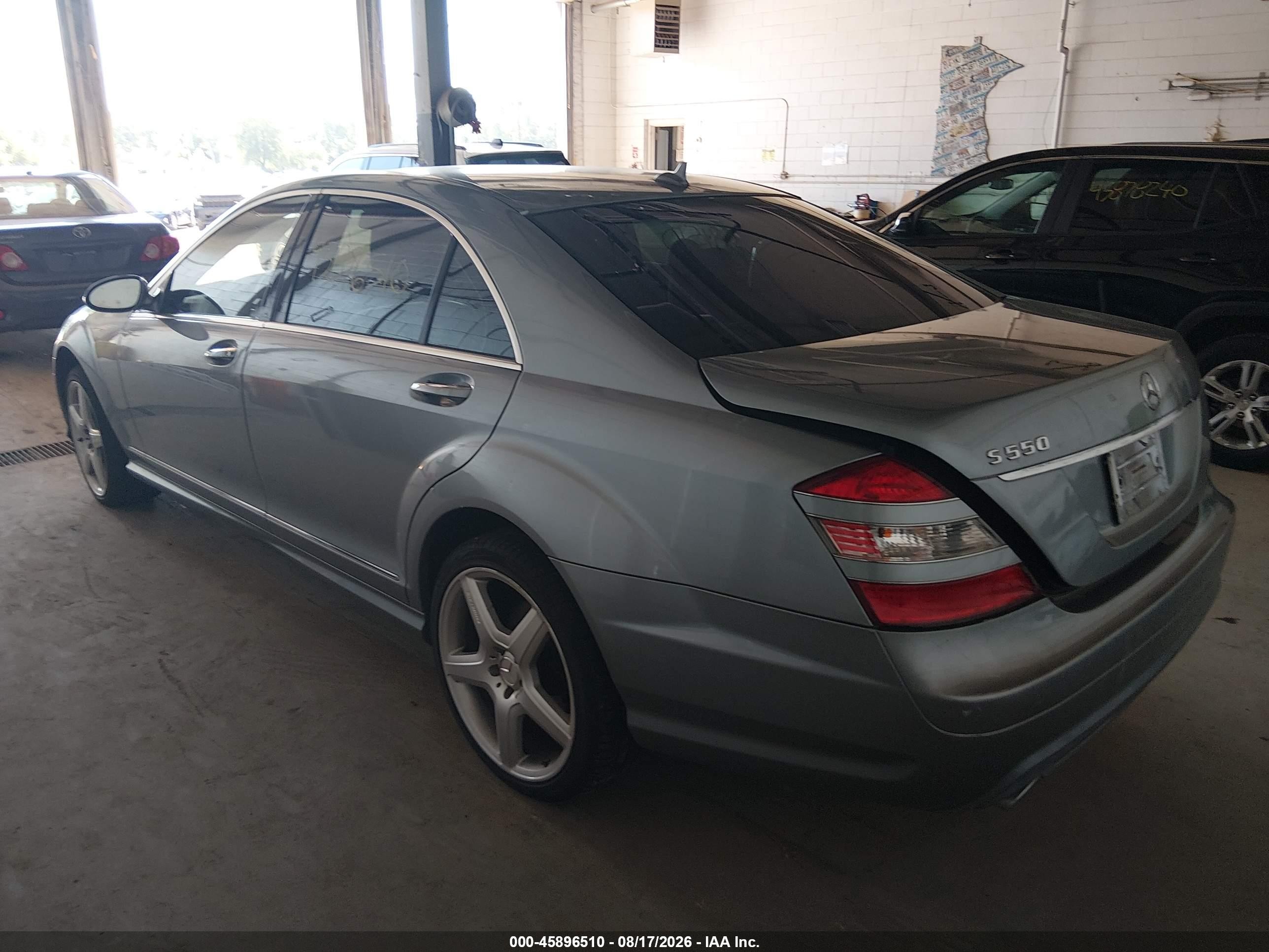2008 Mercedes-benz S 550   Gray vin: WDDNG71X68A186340