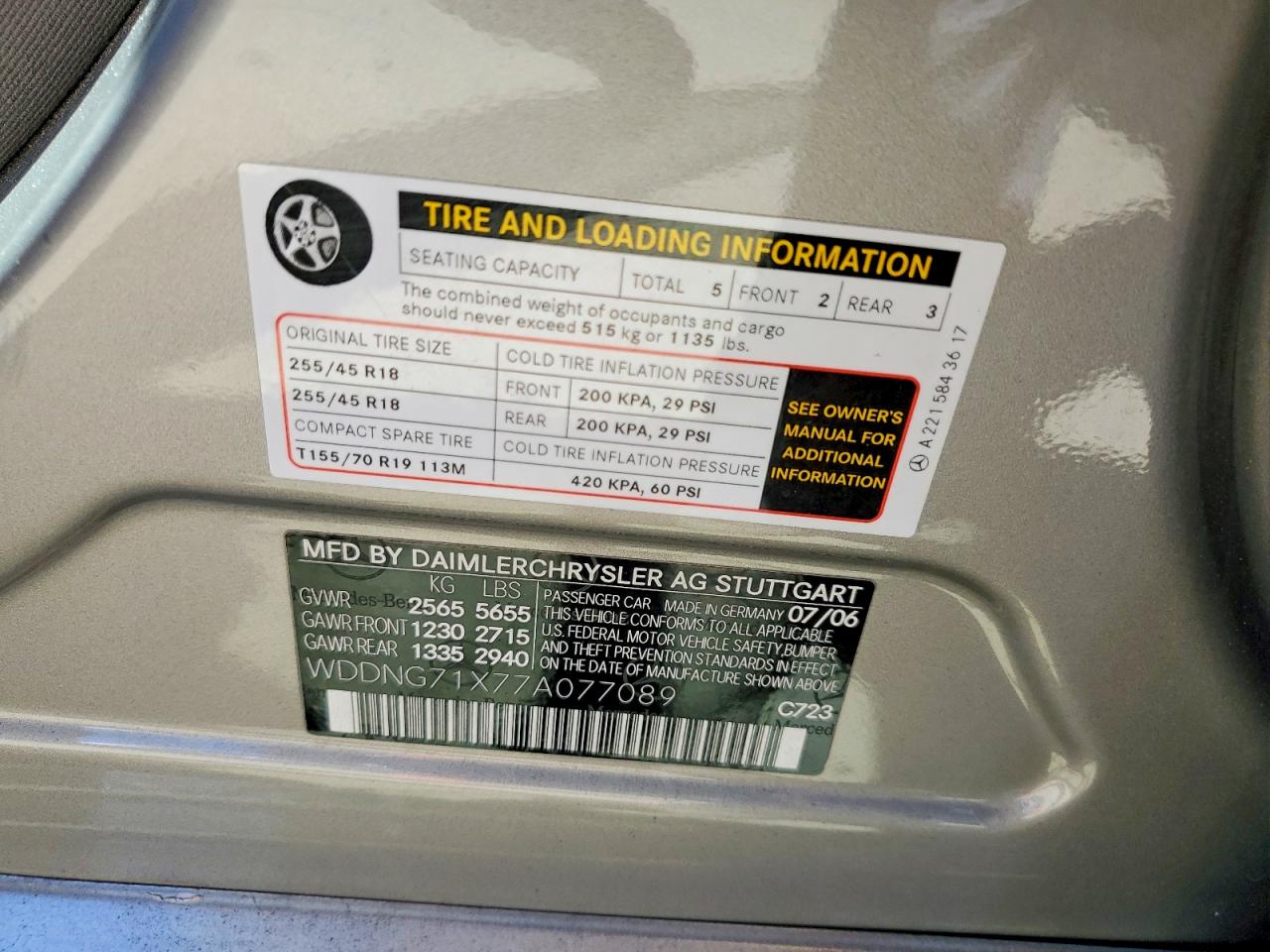 2007 Mercedes-benz S 550 Silver vin: WDDNG71X77A077089