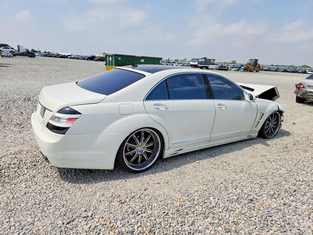 2008 Mercedes-benz S 550 White vin: WDDNG71X78A182085