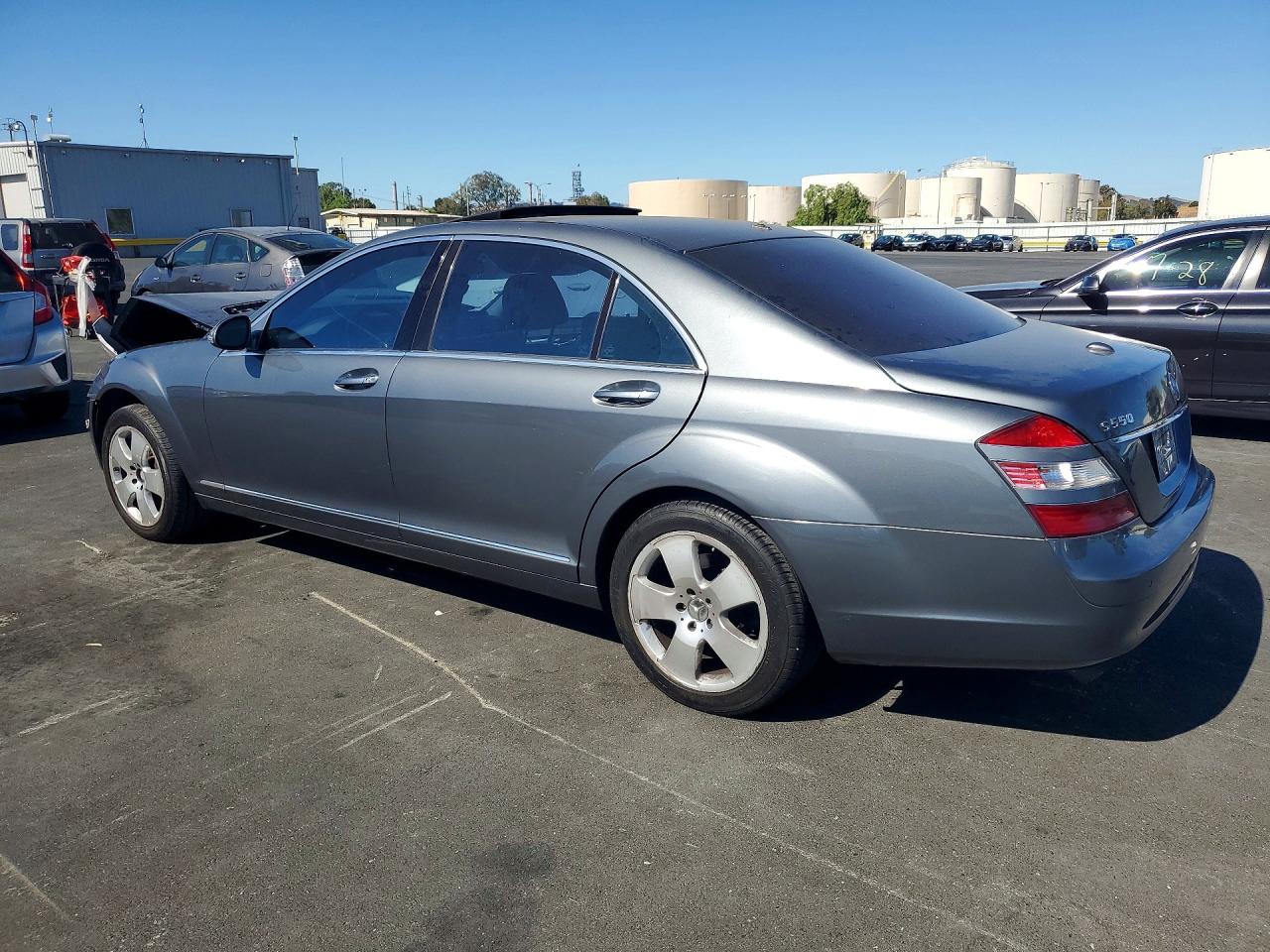 2007 Mercedes-benz S 550 Gray vin: WDDNG71X87A014986