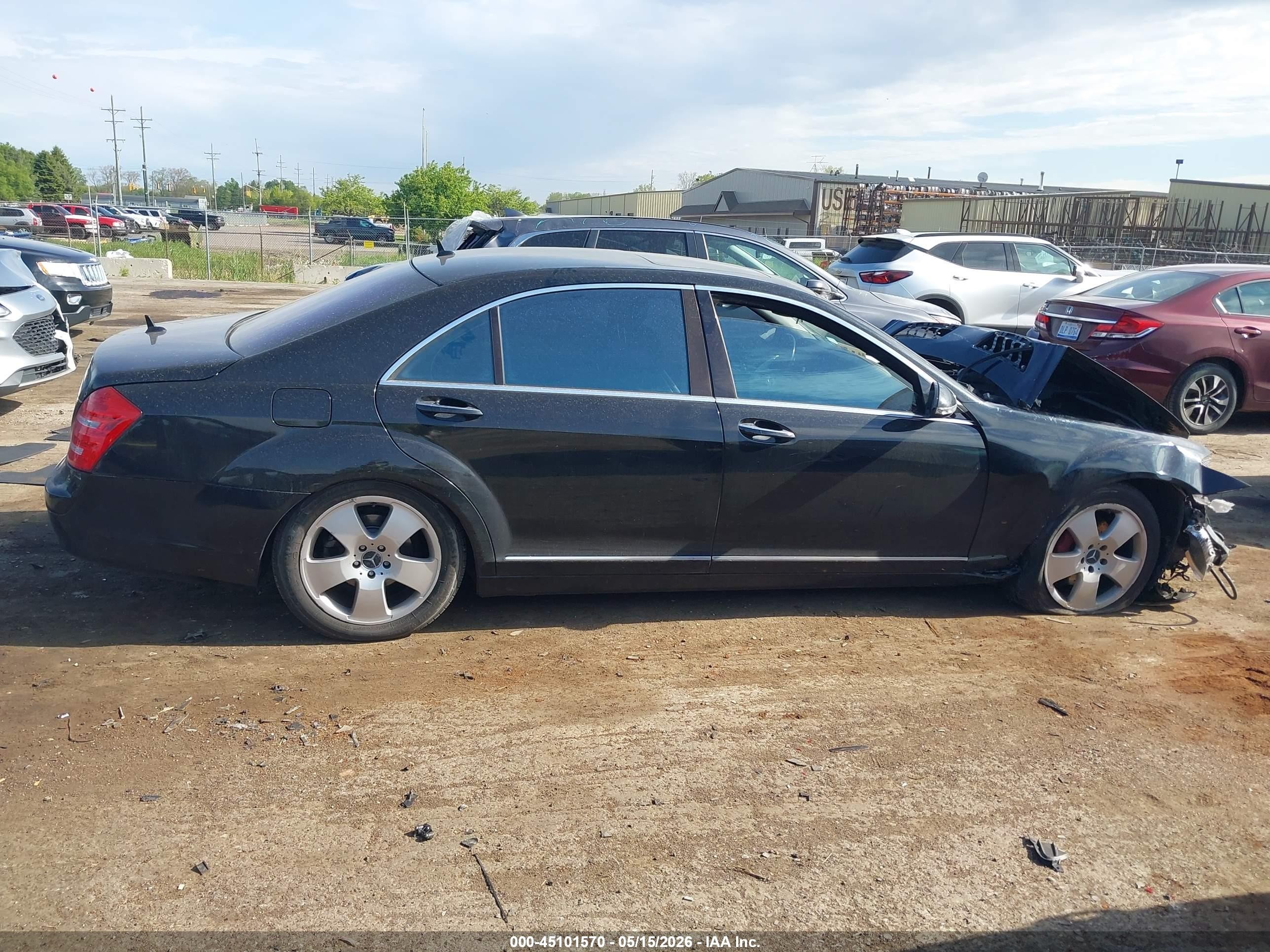 2007 Mercedes-benz S 550   Black vin: WDDNG71X87A016012