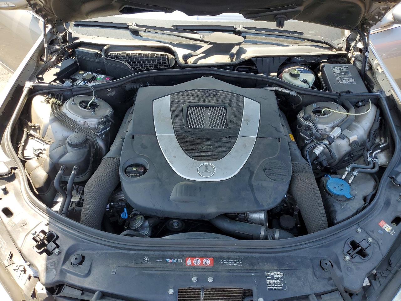 2007 Mercedes-benz S 550 Silver vin: WDDNG71X87A021128