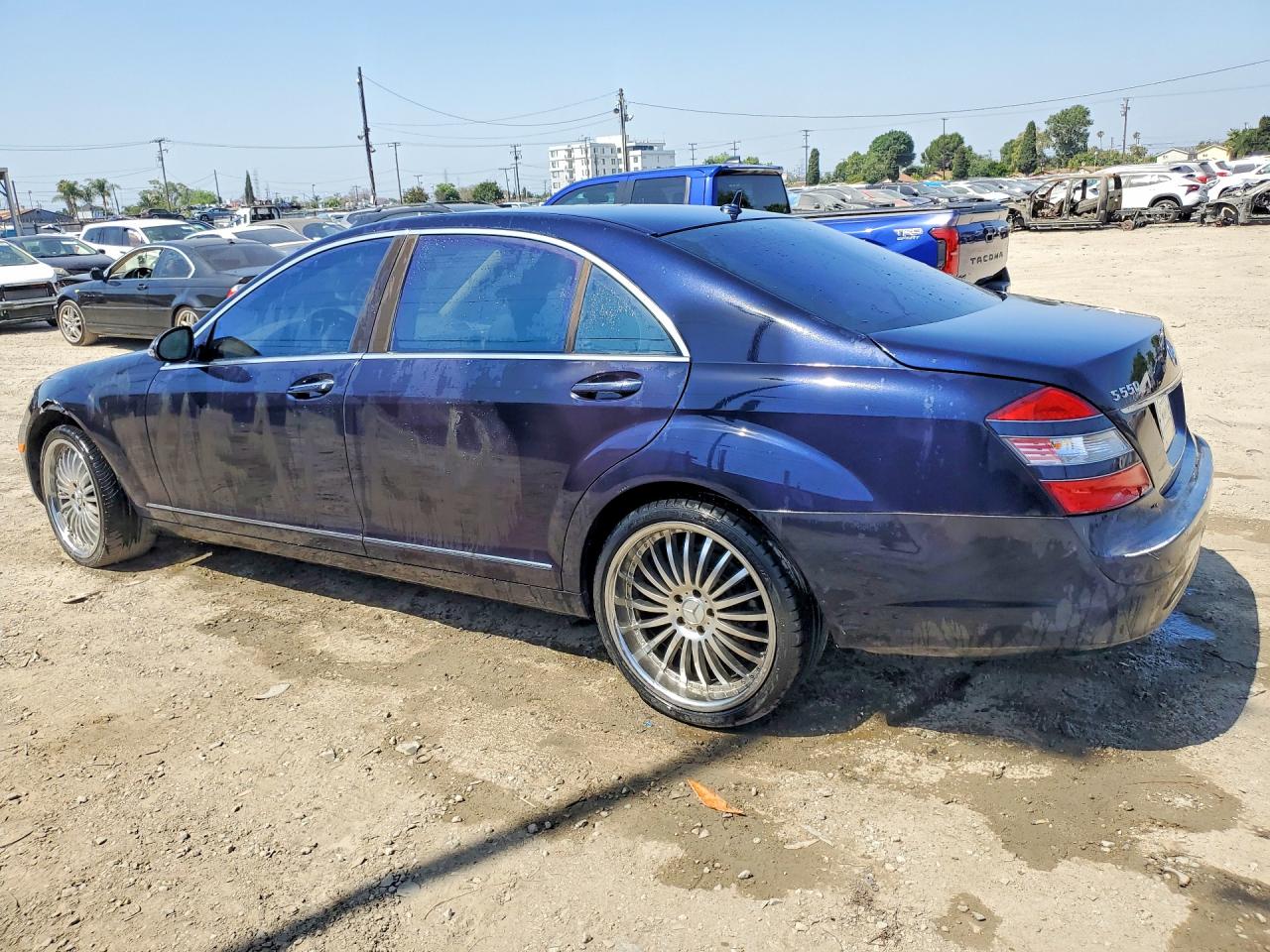 2007 Mercedes-benz S 550 Blue vin: WDDNG71X87A039080