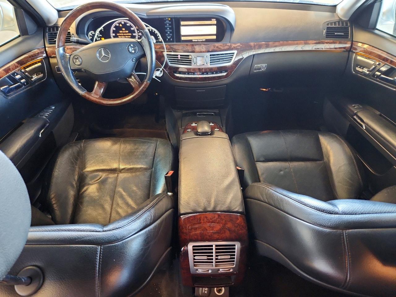2007 Mercedes-benz S 550 Silver vin: WDDNG71X87A074783
