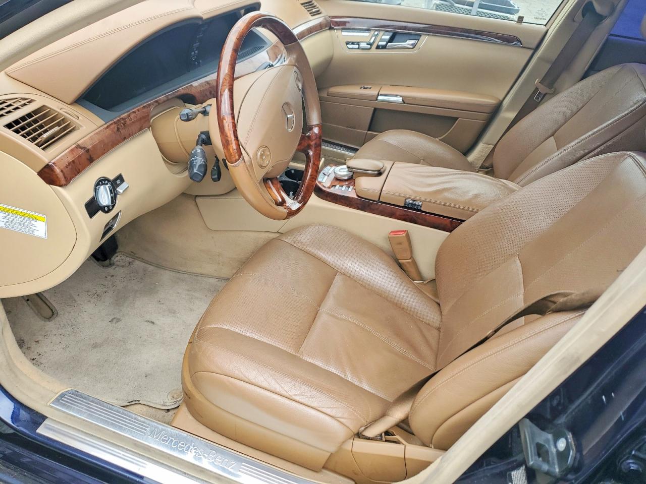 2007 Mercedes-benz S 550 Blue vin: WDDNG71X87A112030