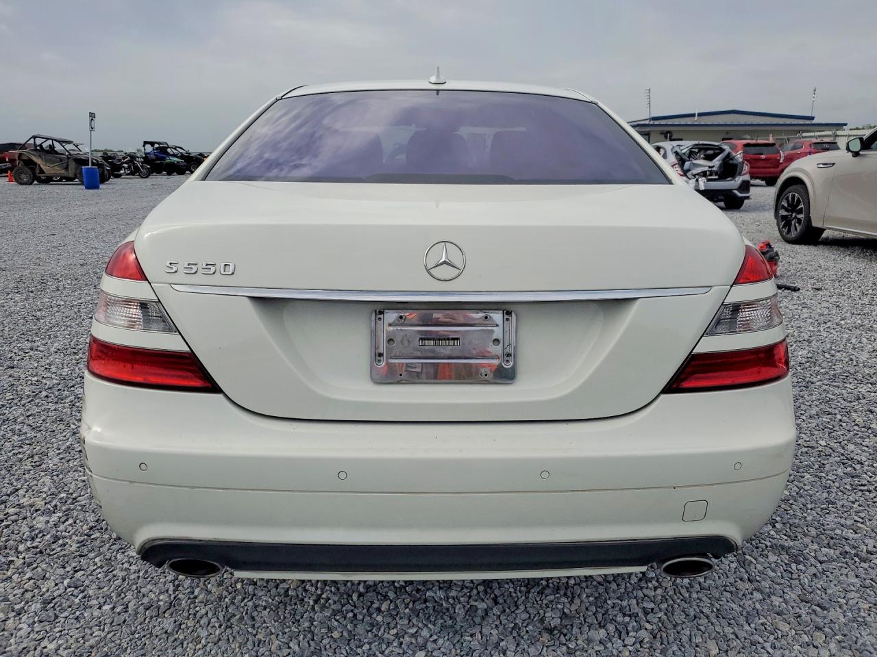 2008 Mercedes-benz S 550 Белый vin: WDDNG71X88A222402