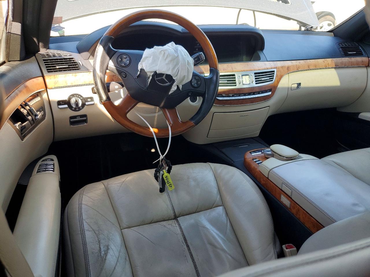 2007 Mercedes-benz S 550 Gray vin: WDDNG71X97A032283