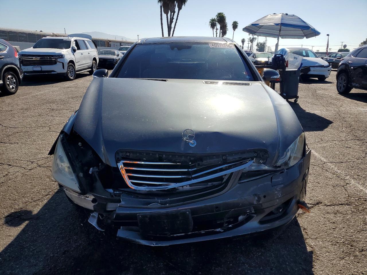 2007 Mercedes-benz S 550 Gray vin: WDDNG71X97A032283