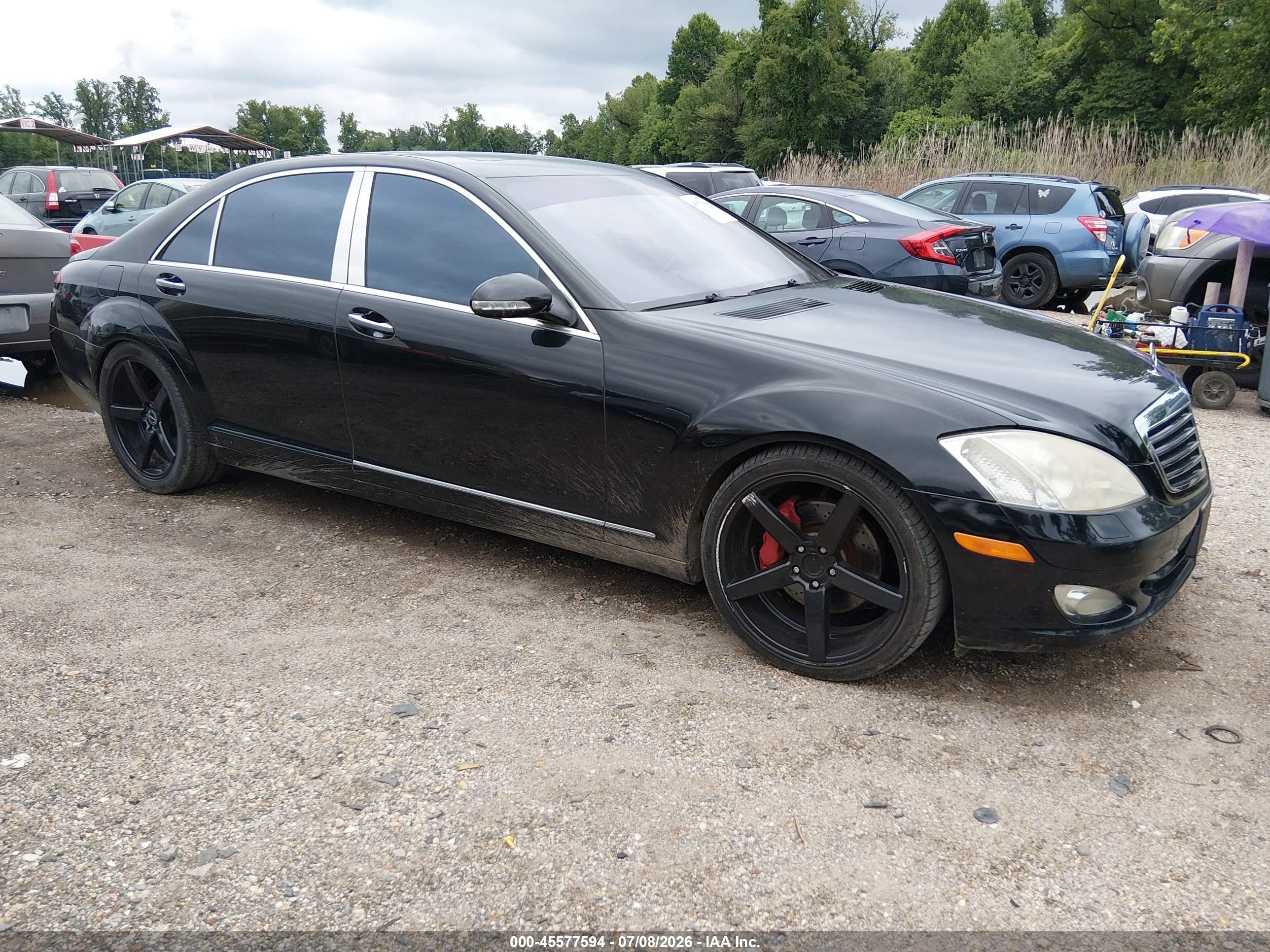 2007 Mercedes-benz S 550   Black vin: WDDNG71X97A043221