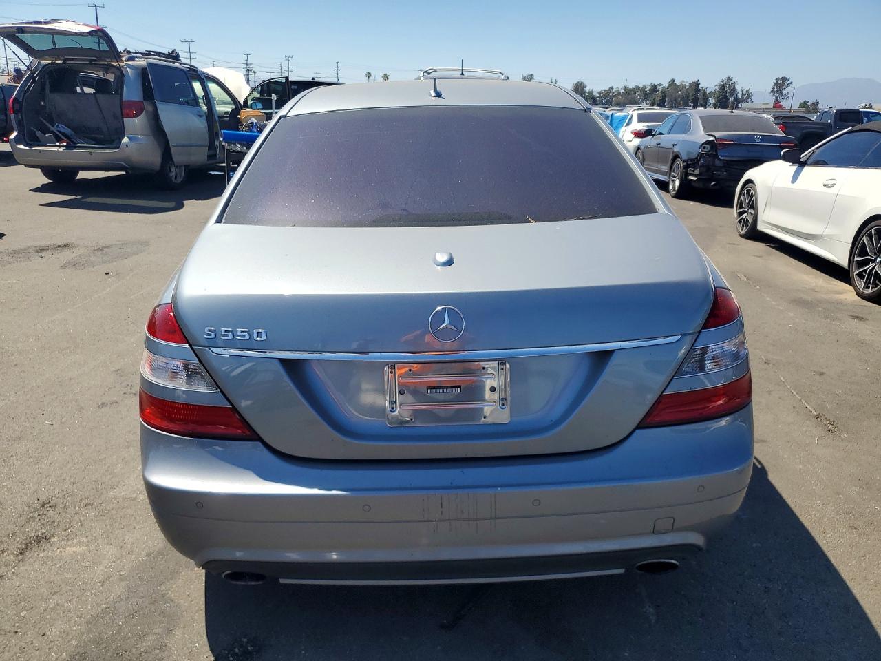 2007 Mercedes-benz S 550 Серебряный vin: WDDNG71X97A056163