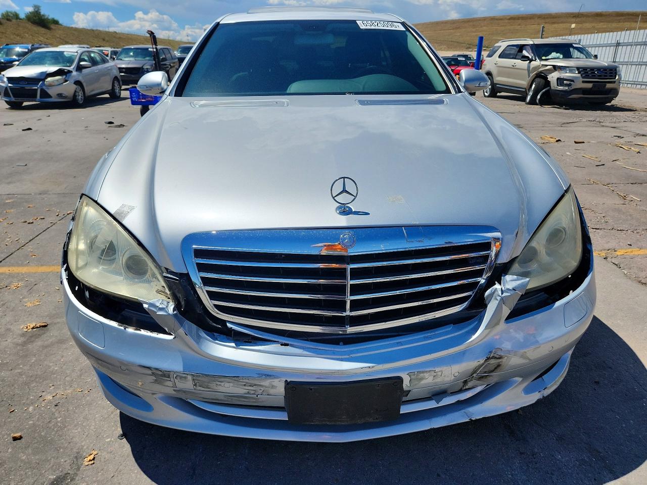 2007 Mercedes-benz S 550 Silver vin: WDDNG71X97A078017