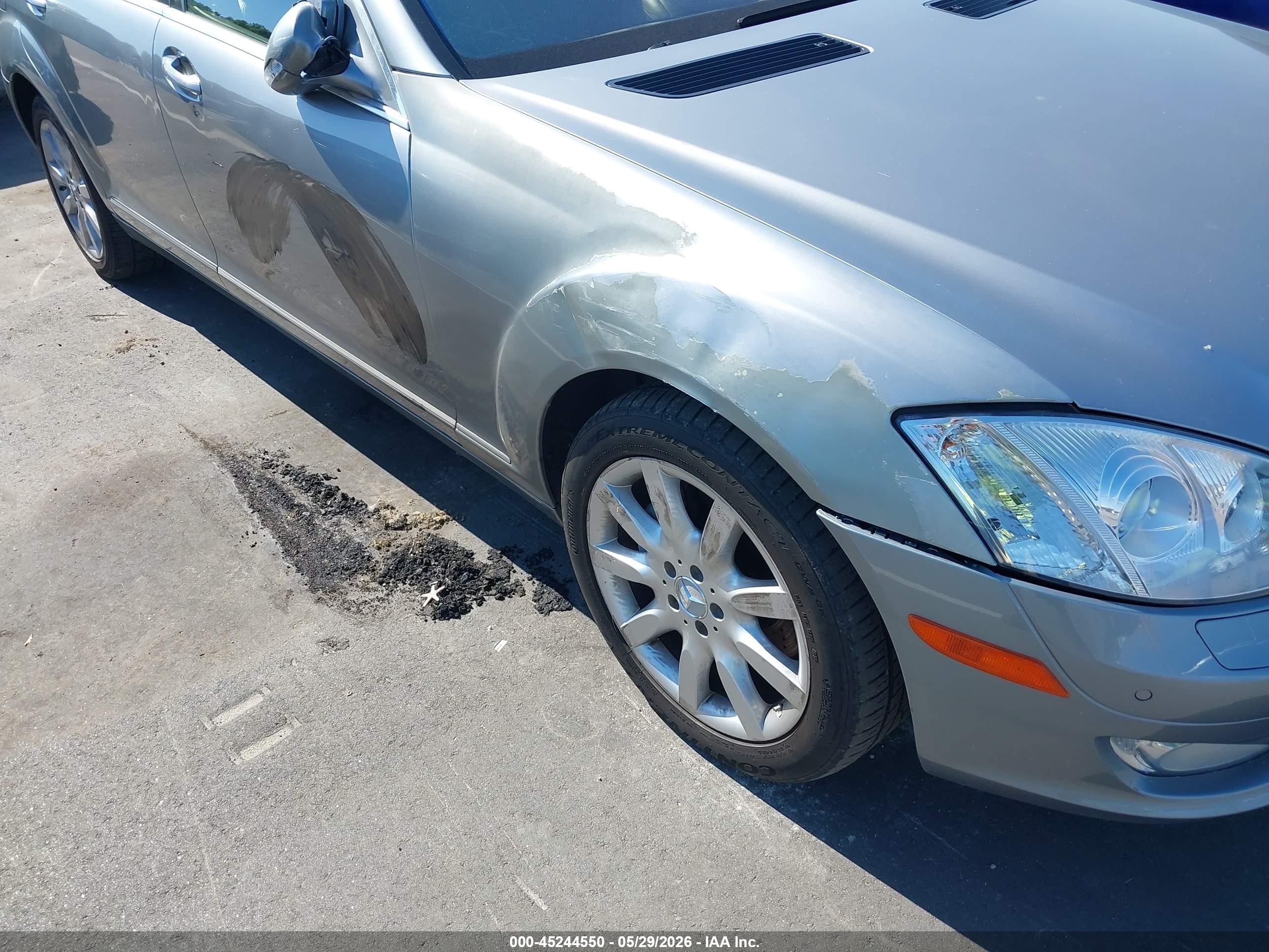 2007 Mercedes-benz S 550   Light Blue vin: WDDNG71X97A080625