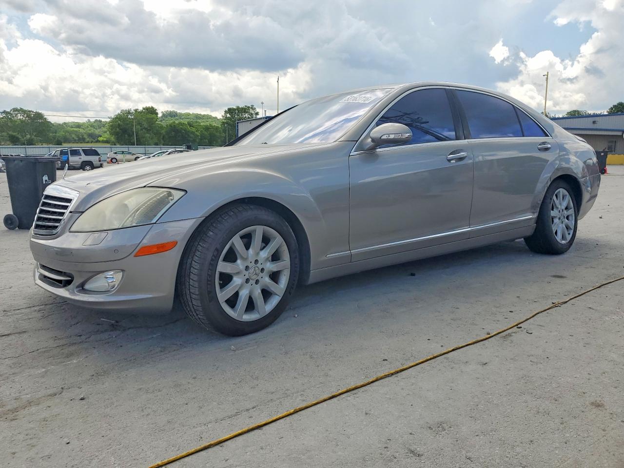 2007 Mercedes-benz S 550 Gray vin: WDDNG71XX7A012575