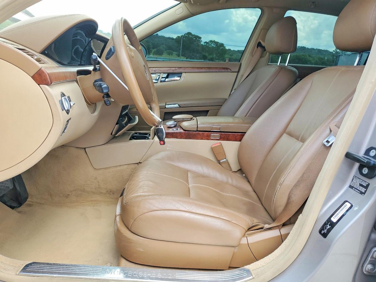 2007 Mercedes-benz S 550 Gray vin: WDDNG71XX7A012575