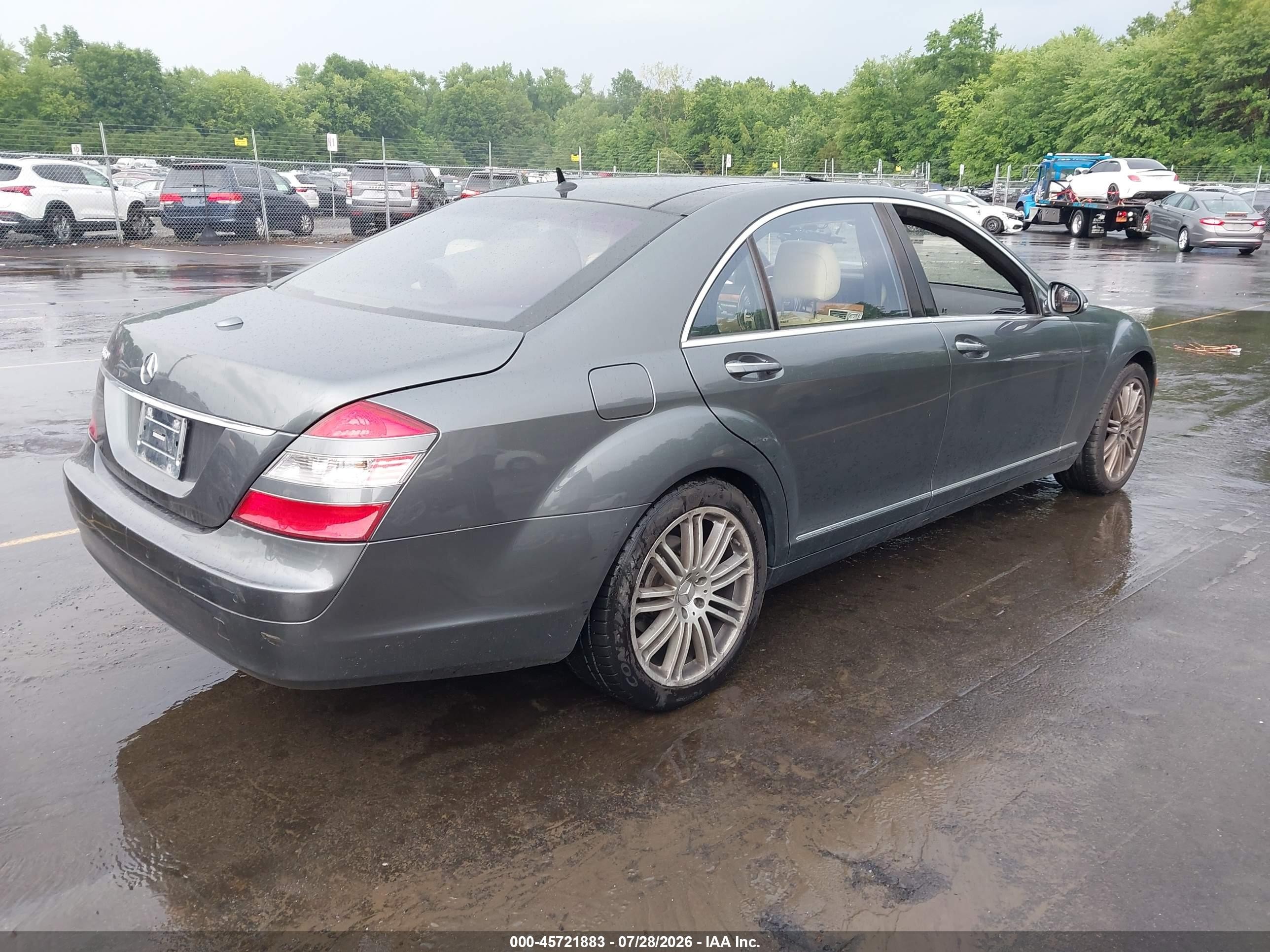 2007 Mercedes-benz S 550   Gray vin: WDDNG71XX7A039906