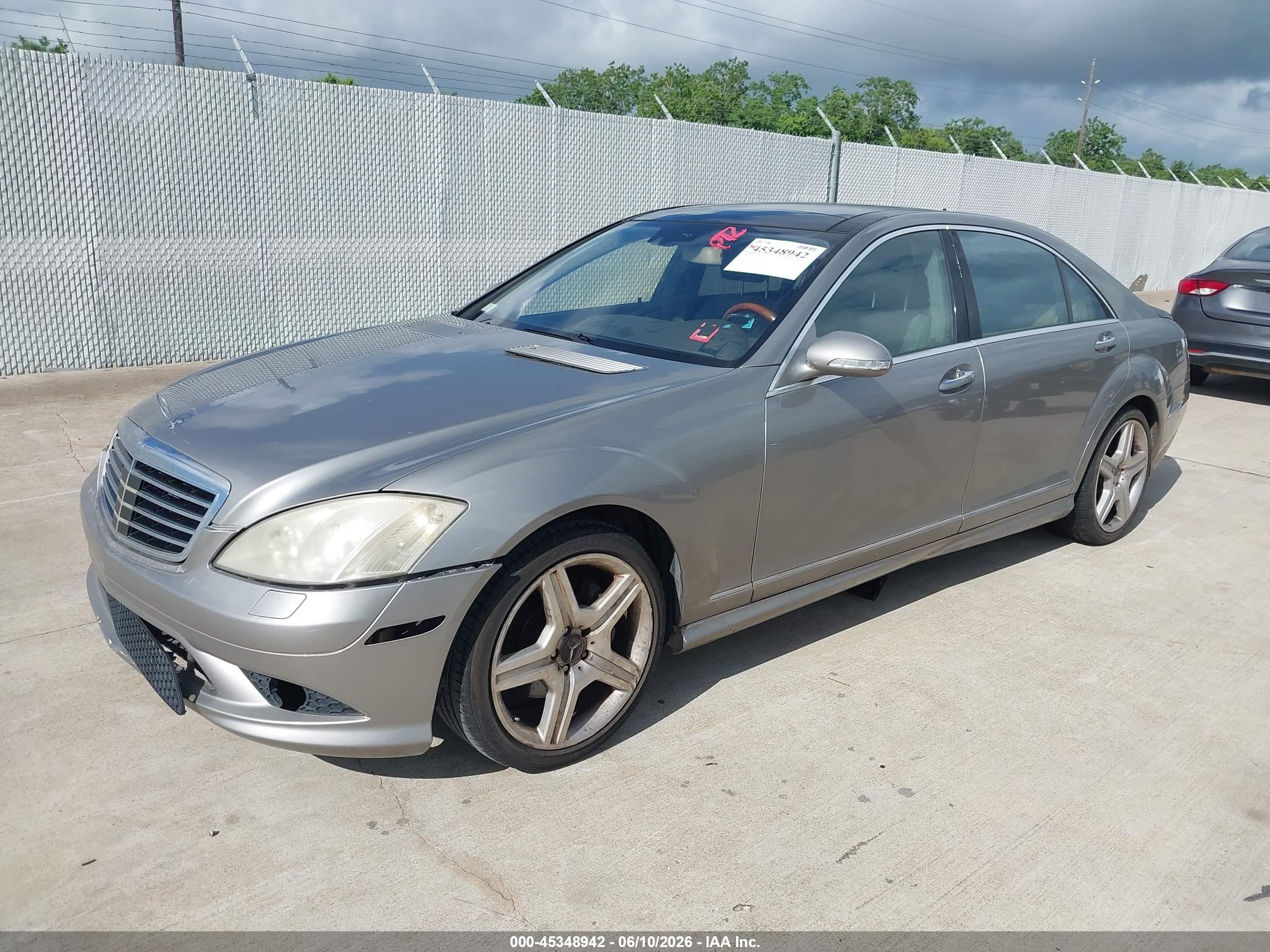 2008 Mercedes-benz S 550   Gray vin: WDDNG71XX8A211708