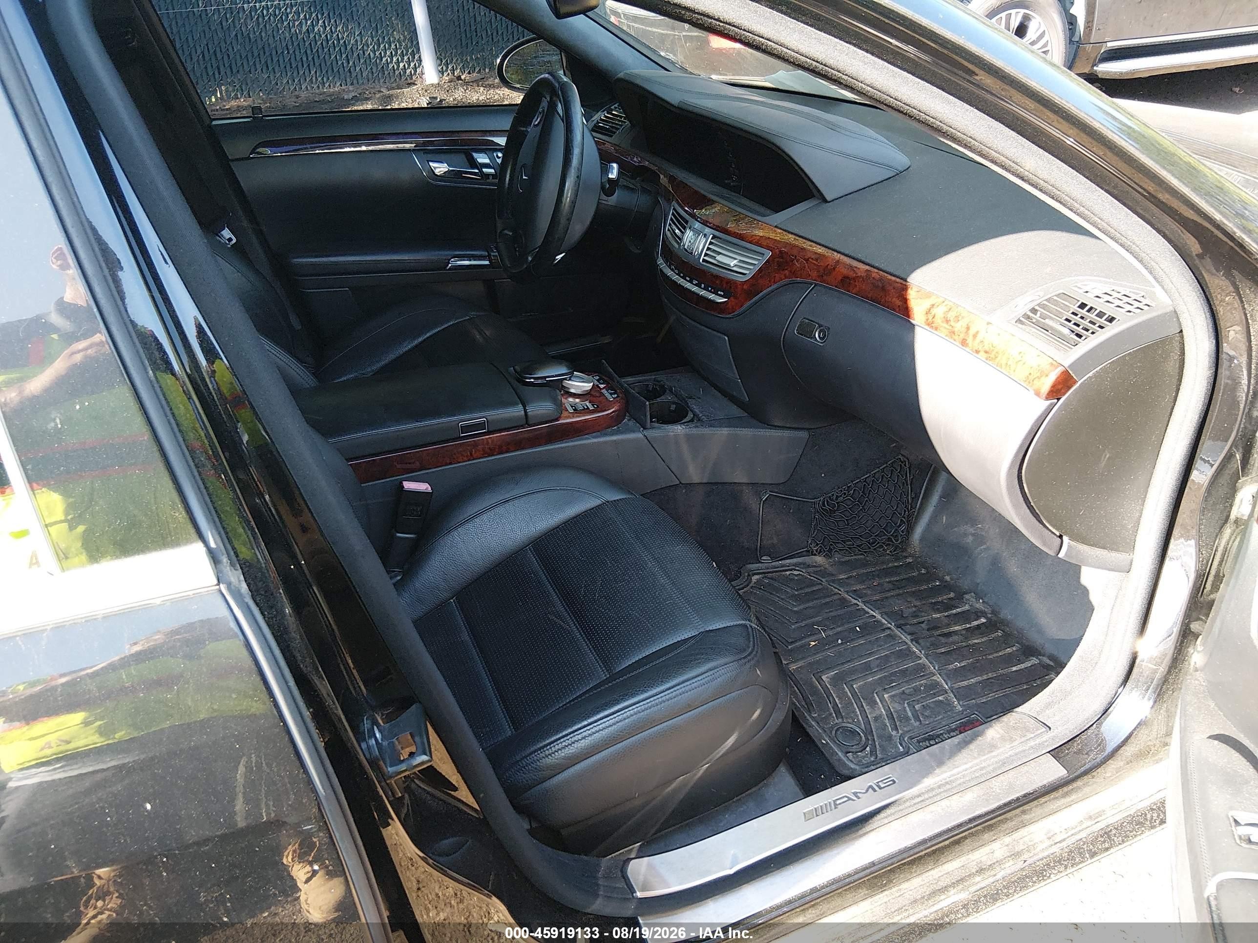 2009 Mercedes-benz S 63 Amg   Black vin: WDDNG77X29A256649