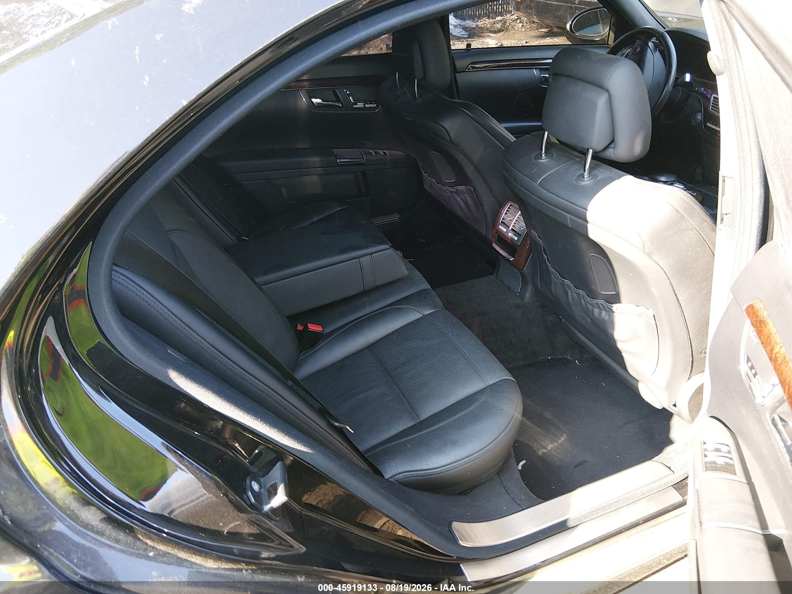 2009 Mercedes-benz S 63 Amg   Black vin: WDDNG77X29A256649