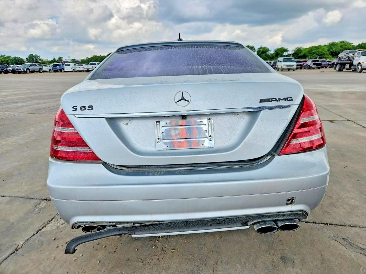 2008 Mercedes-benz S 63 Amg Silver vin: WDDNG77X88A148471