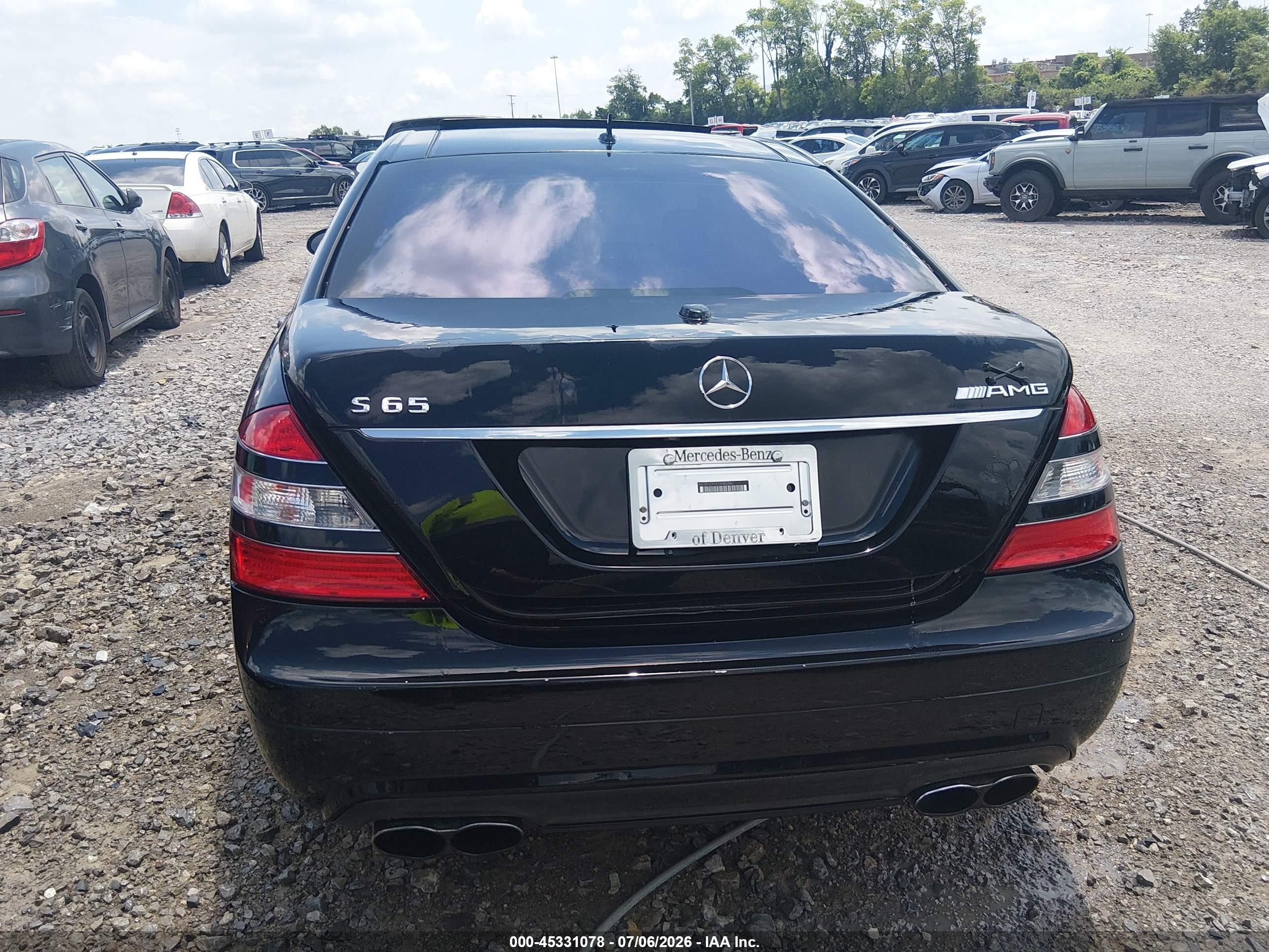 2007 Mercedes-benz S 65 Amg   Black vin: WDDNG79X27A082382