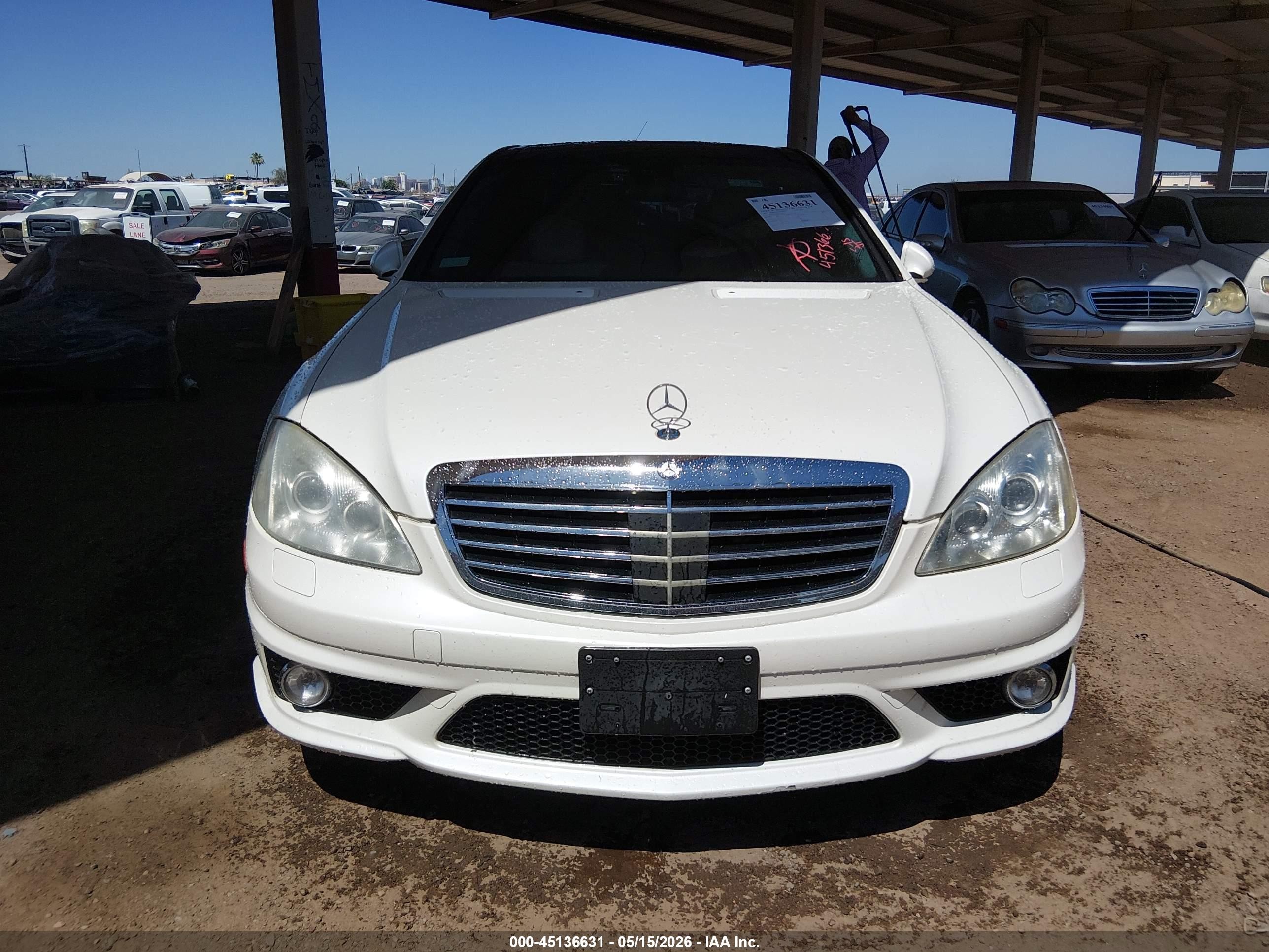 2007 Mercedes-benz S 65 Amg   White vin: WDDNG79XX7A136544