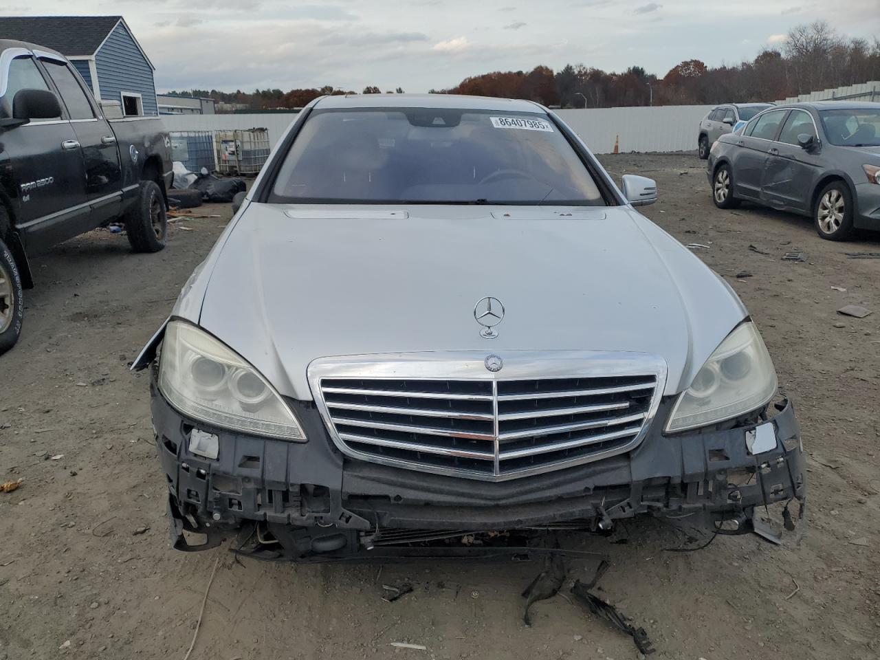 2010 Mercedes-benz S 550 Gray vin: WDDNG7BB5AA336933