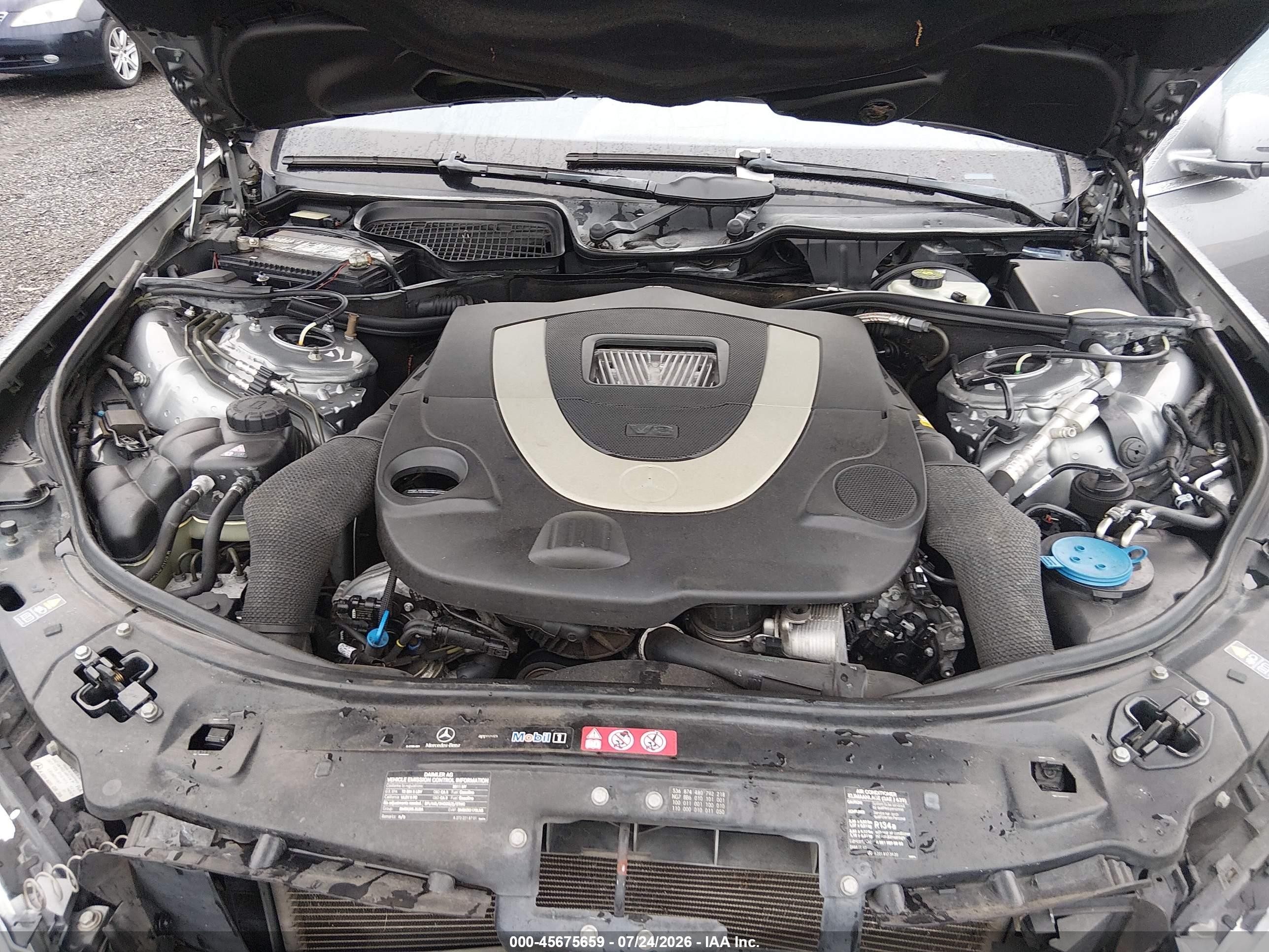 2011 Mercedes-benz S 550   Silver vin: WDDNG7BB6BA369151