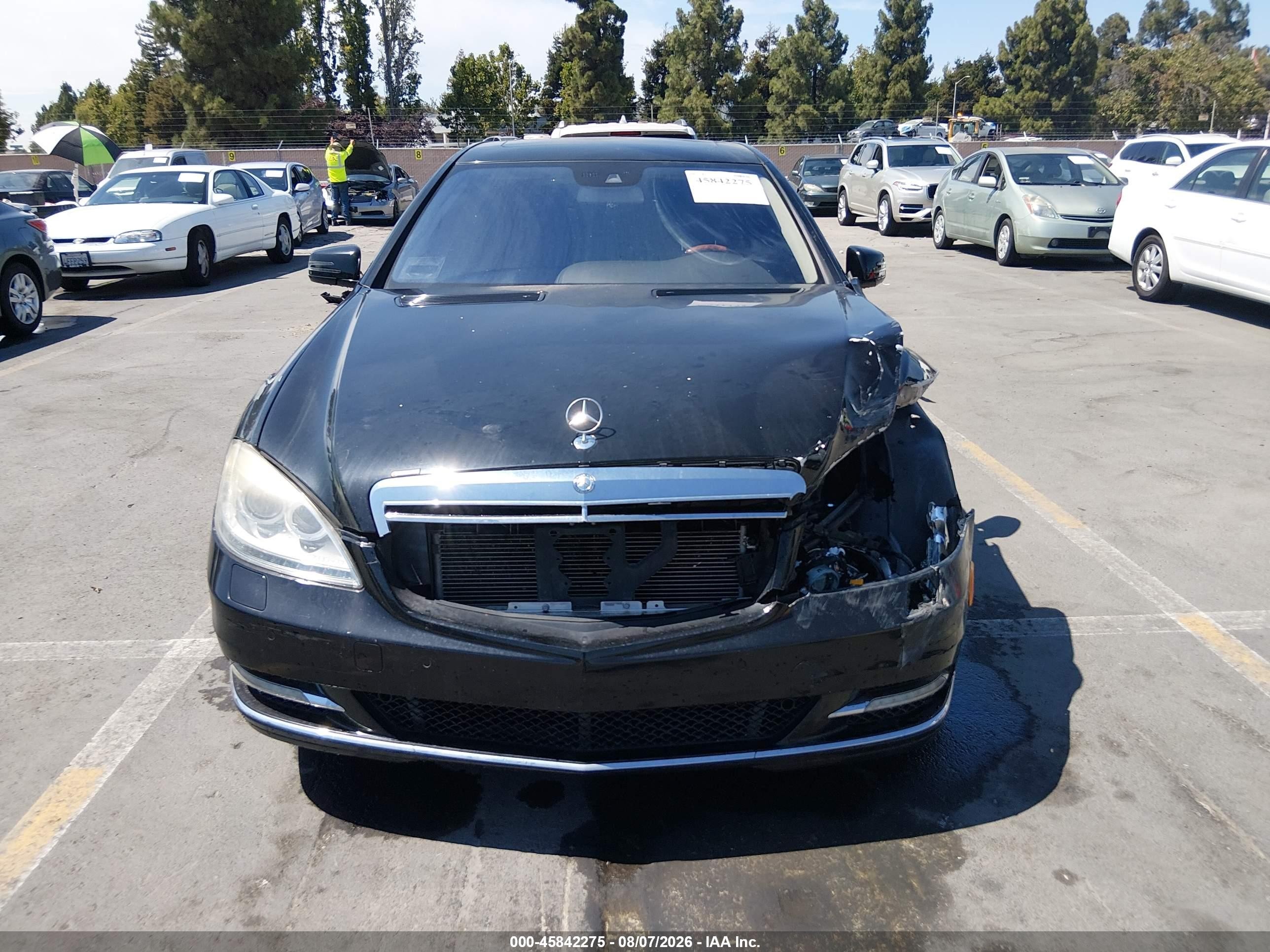 2010 Mercedes-benz S 550   Black vin: WDDNG7BB7AA328798
